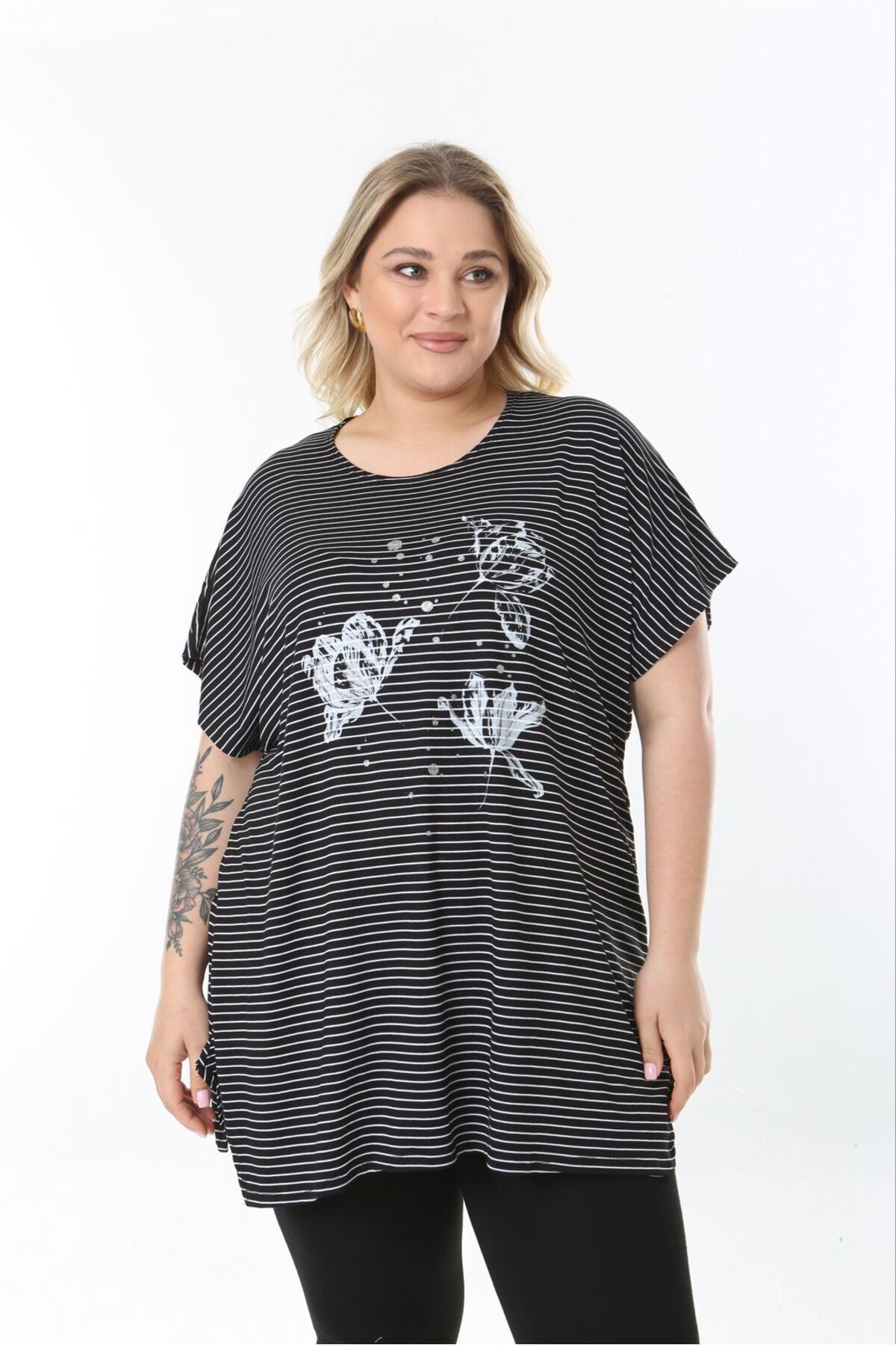 tıgersıze-Plus Size Oversize Model Soft Viscosa Fabric Striped Flower Patterned Bluz 4
