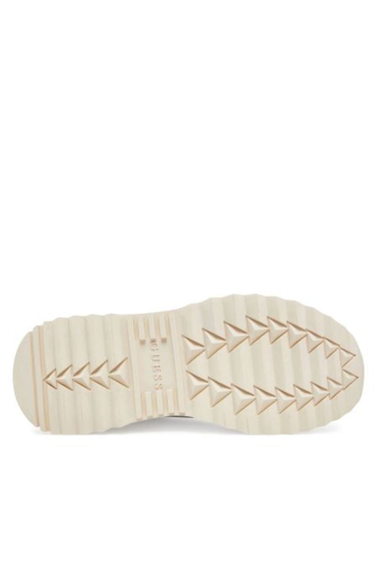 Guess-Coyaa 4