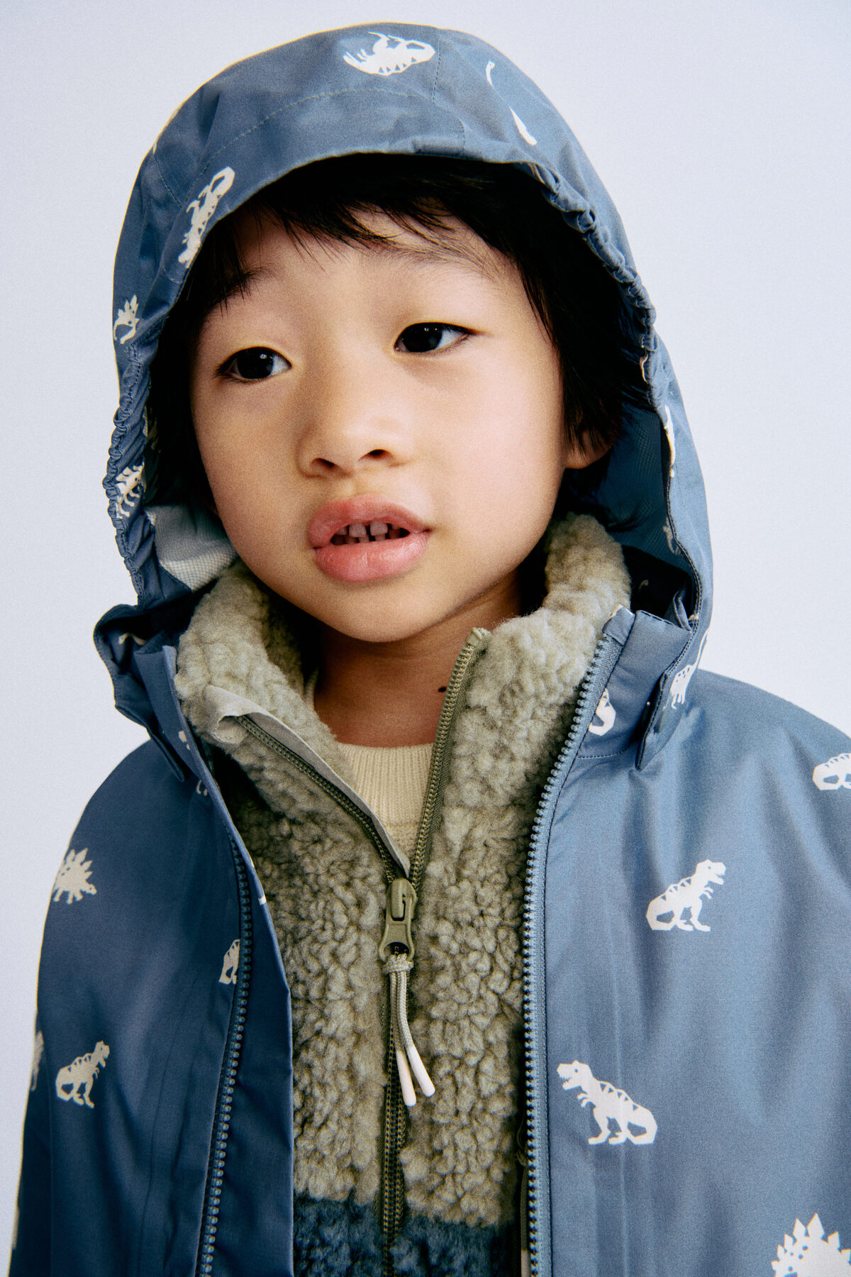 H&M 2,5 Katlı Yağmurluk fotoğrafı 2 (önizleme)