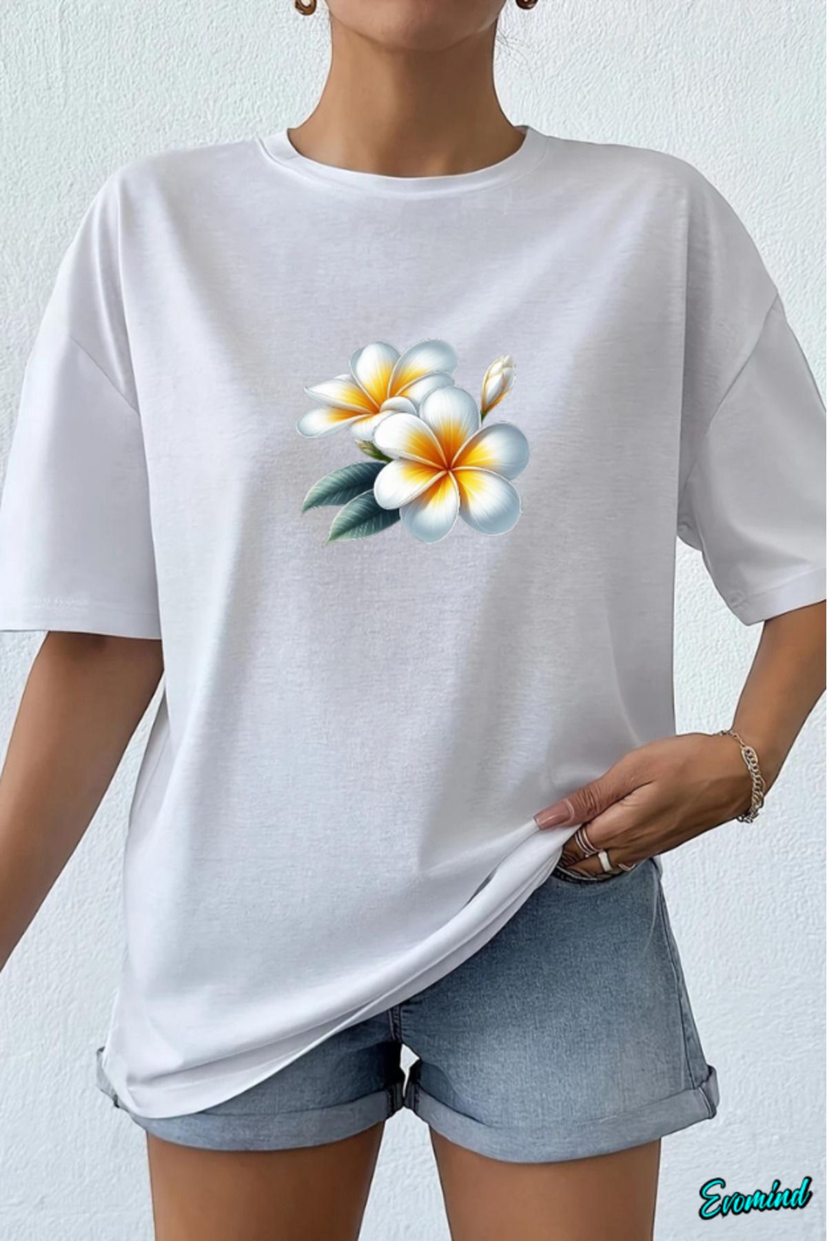 Evomind Beyaz Çiçek Baskılı Unisex T-shirt