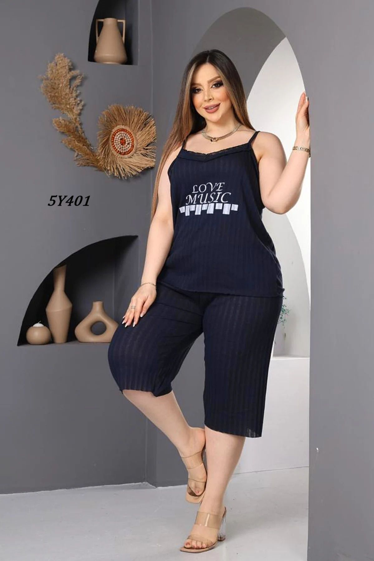 Remon Büyük Beden İp Askılı Kapri Pijama Takımı Lacıvert 5Y401