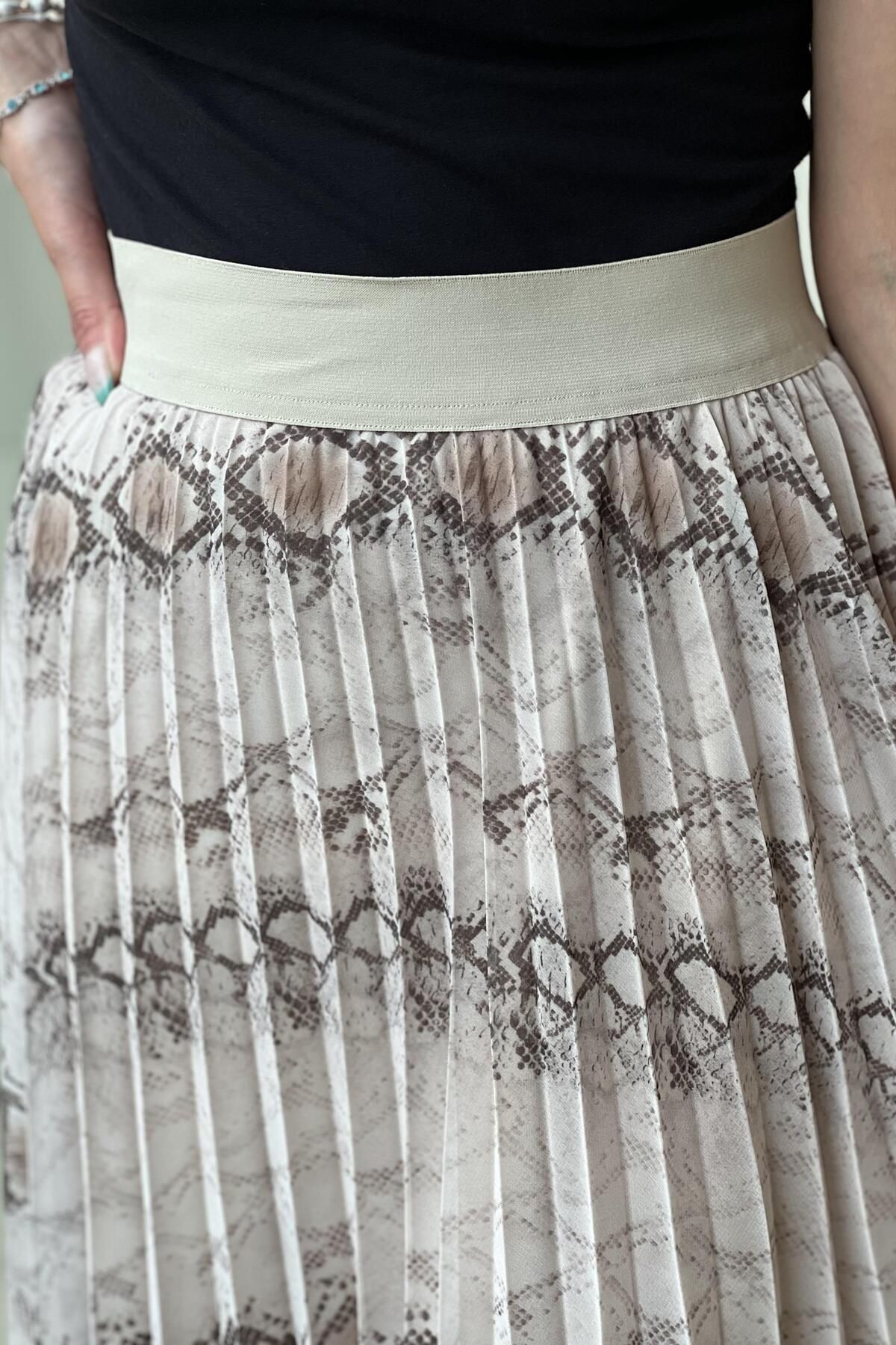 sentez giyim-Synthesis Patterned Pleated Skirt 4