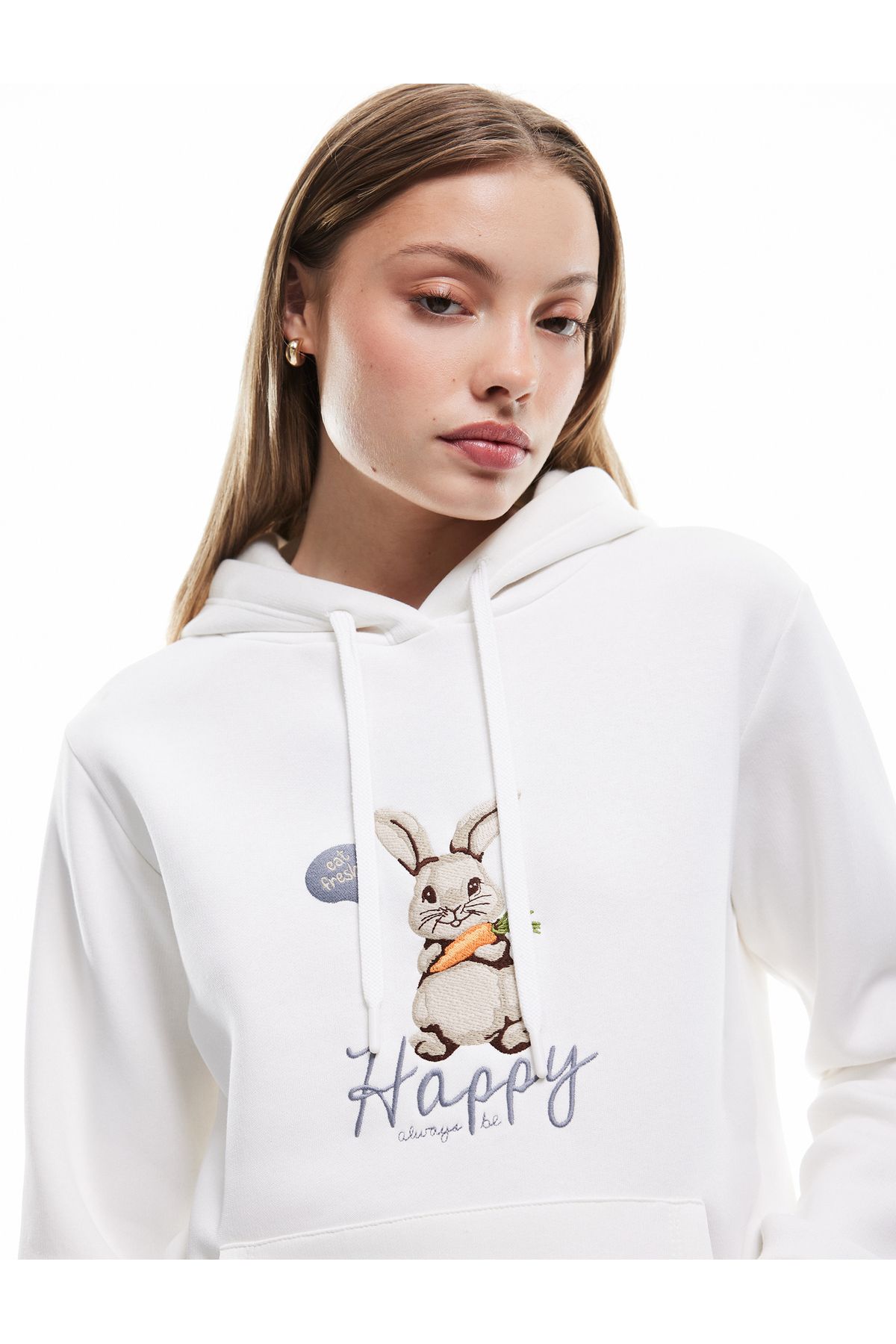 Koton Üç İplik Şardonlu Nakış Detaylı Kanguru Cepli Kapüşonlu Sweatshirt