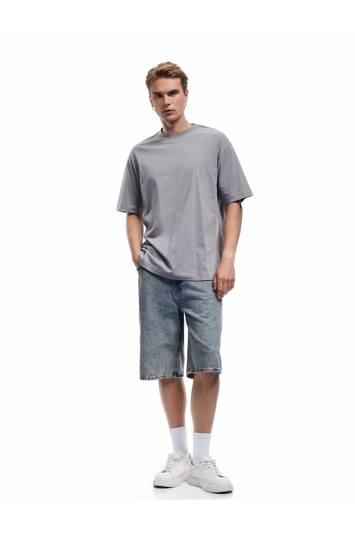 Koton Kısa Kollu Bisiklet Yaka Pamuklu Basic Oversize Tişört