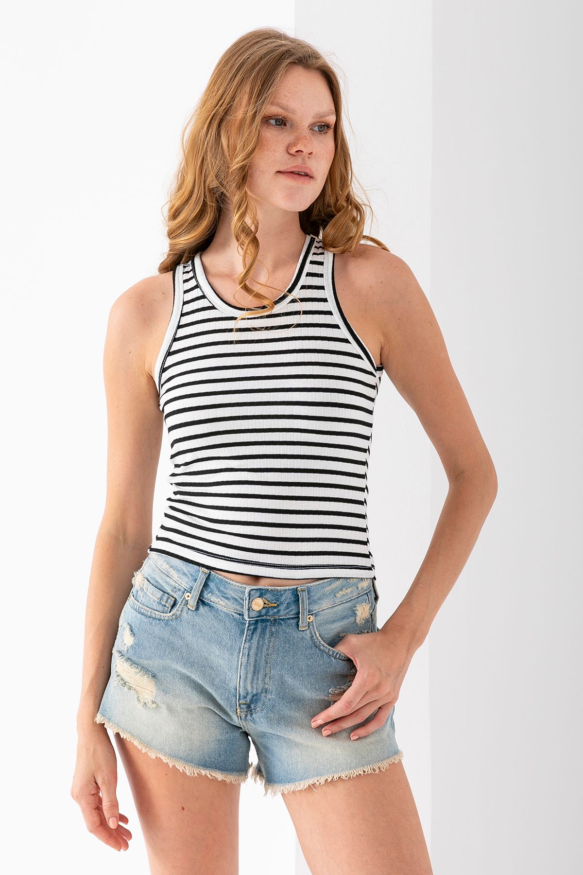 GİYSA Kadın Bisiklet Yaka Çizgili Basic Body Siyah - 25510