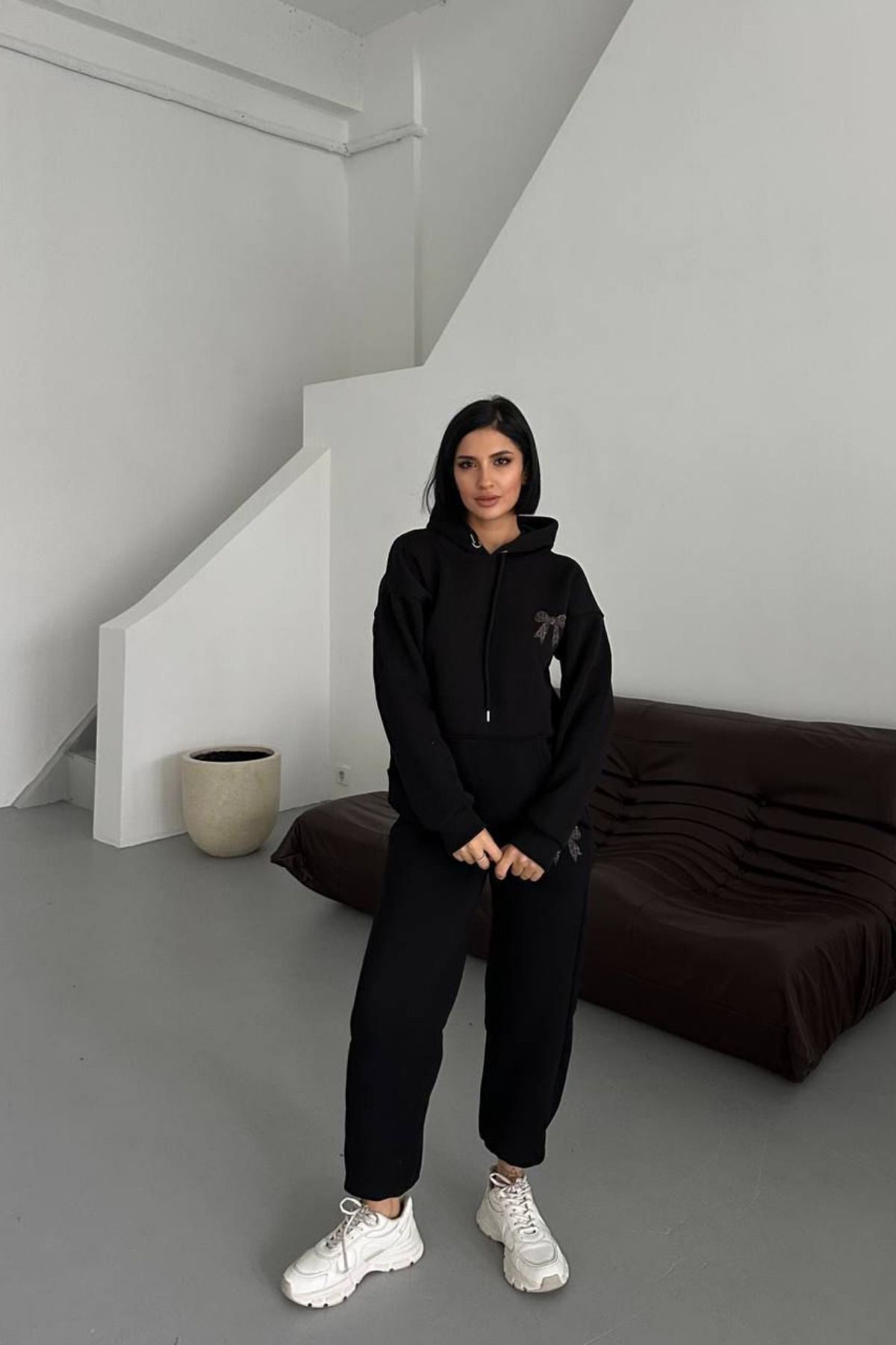 Bliss Modern Tasarım Fiyonk Detaylı Kadın Alt Üst Eşofman Takımı