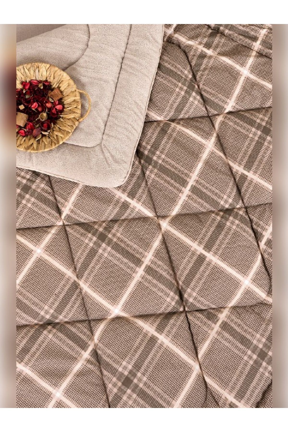 Sudemhome-Double Welsoft Sleeping Set Double Sided Wellsoft Fluffy Fleece Quilt and Battal Fitted Sheet 4