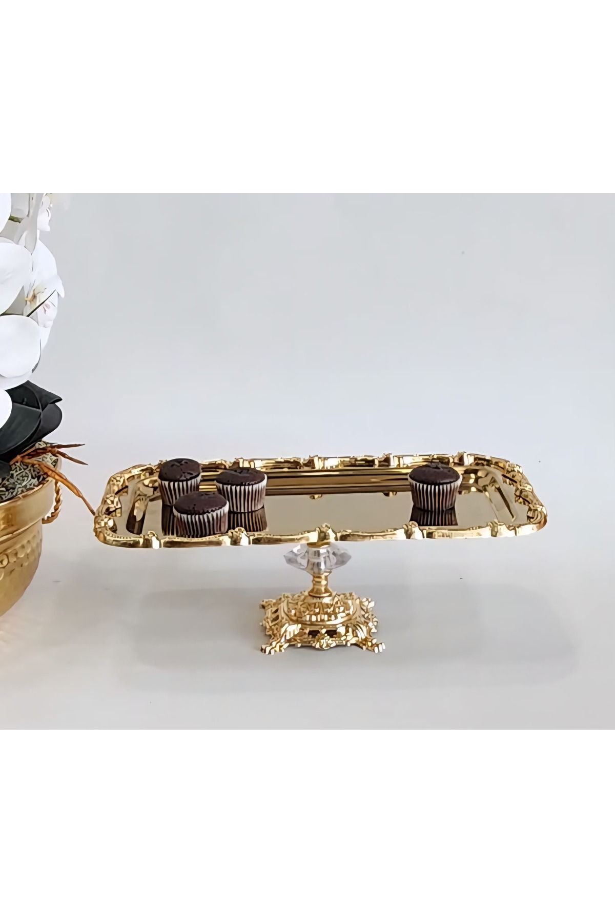 Henna ZAMAK AYAKLI DEKORLU DİKDÖRTGEN SUNUMLUK