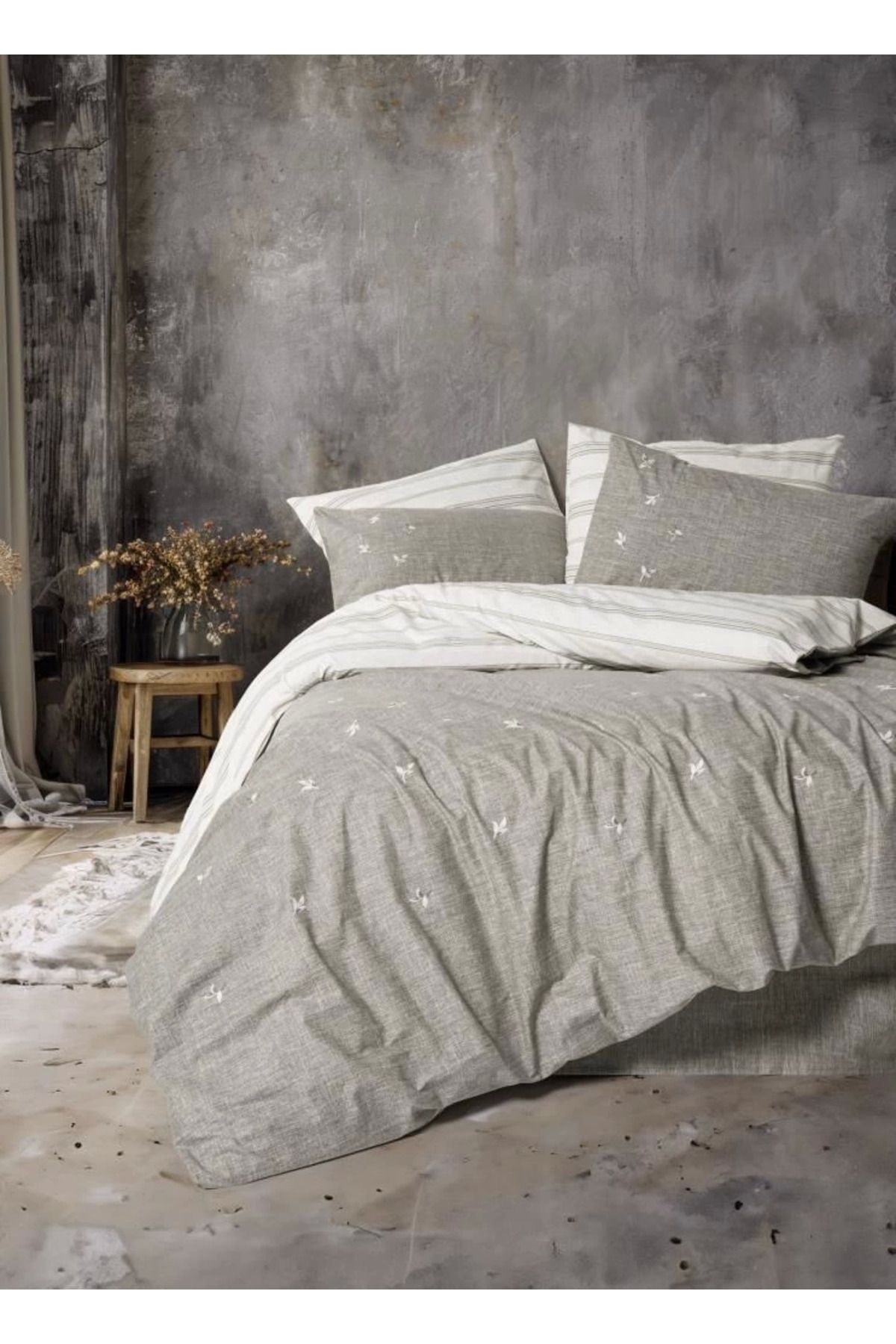 Zayla Cotton Box Klein Nakışlı Çift Kişilik Nevresim Takımı Moke Kahve
