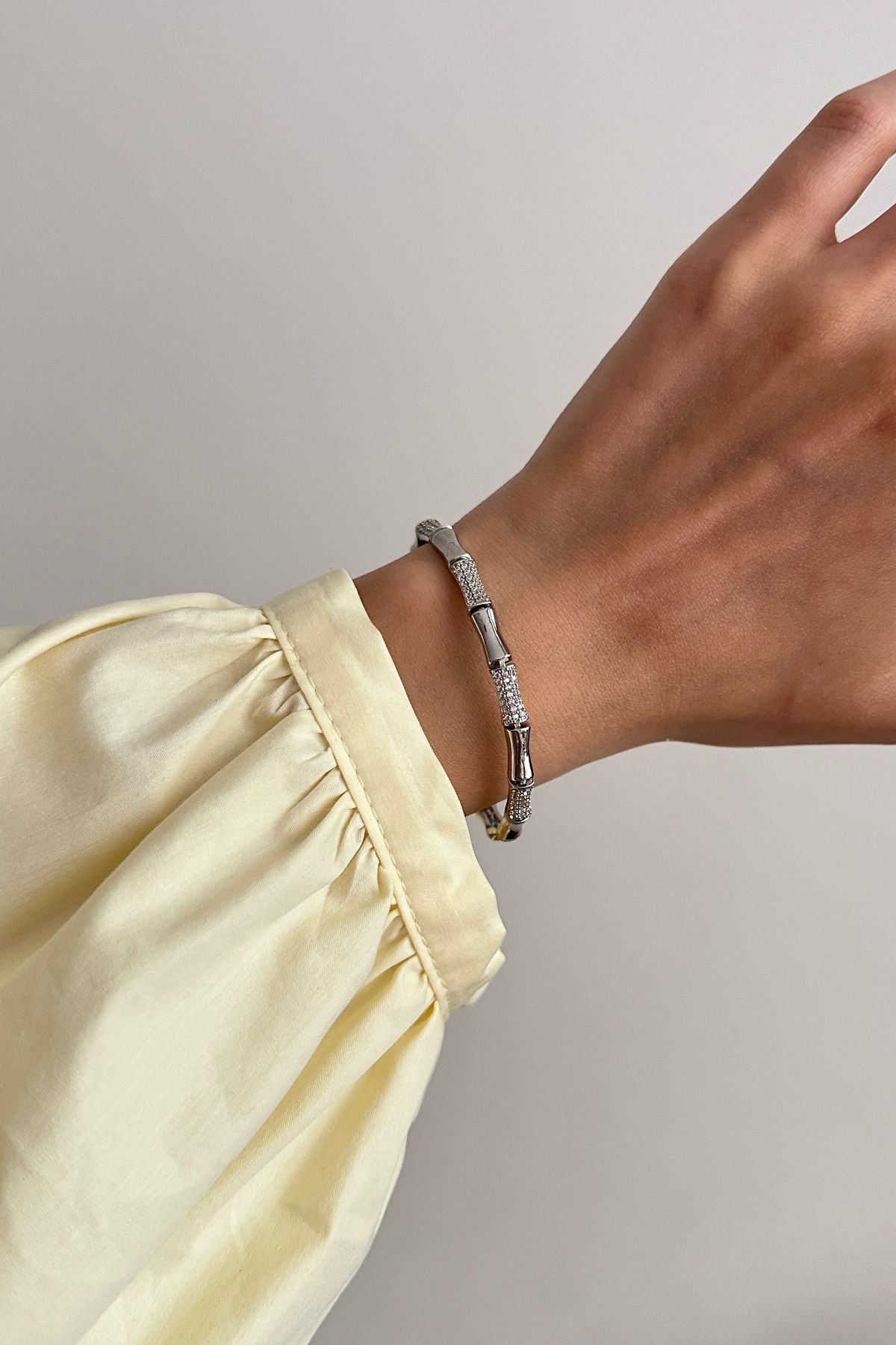Okko Store Taşlı Model Çelik Bileklik