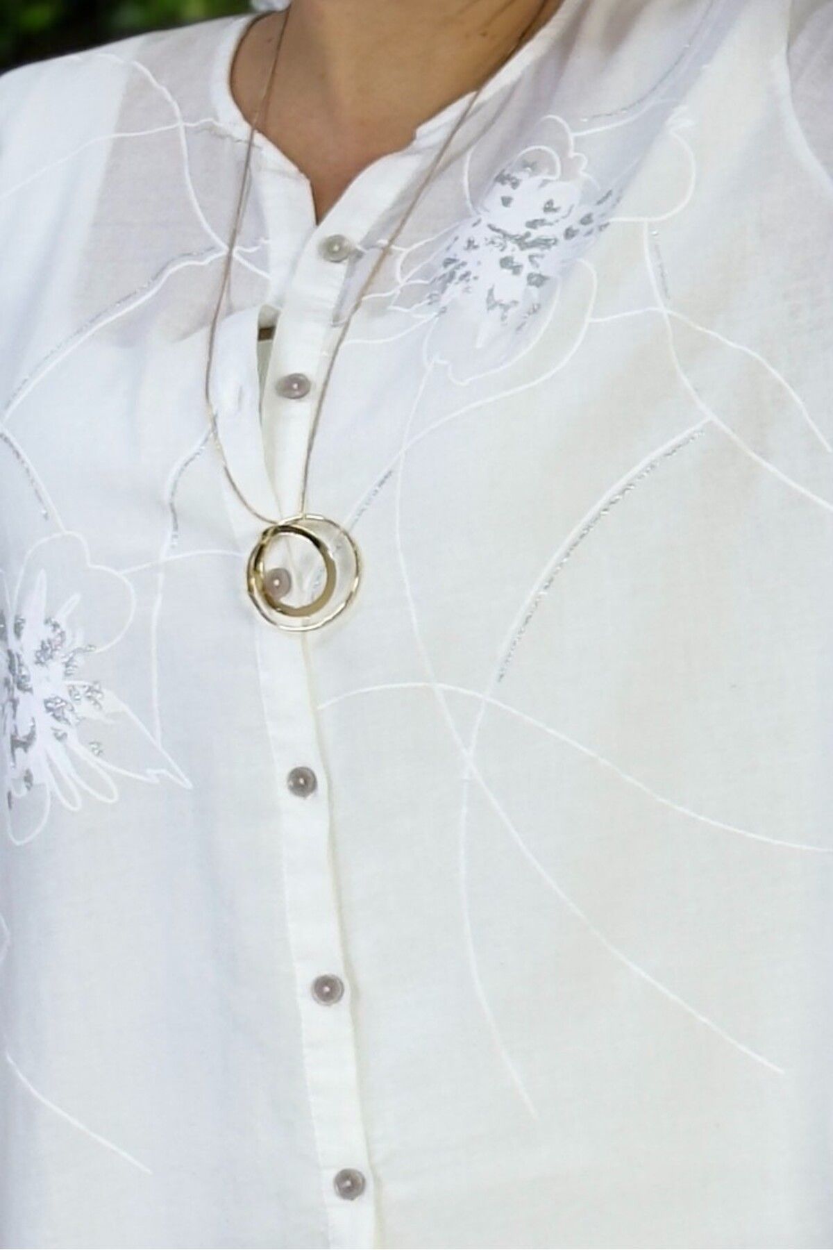 yagmurberen-Front Button Embroidered Flower Pattern Judge Collar Folding Sleeve Flaming Linen Large Size Shirt 6