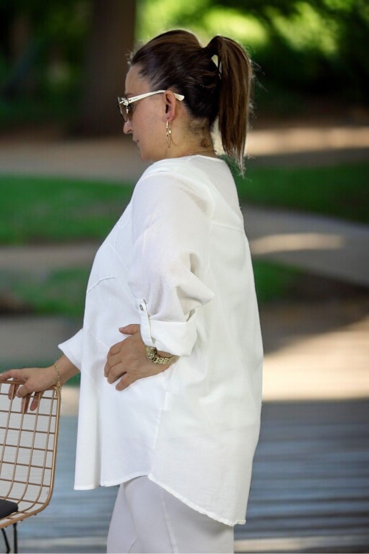 yagmurberen-Front Button Embroidered Flower Pattern Judge Collar Folding Sleeve Flaming Linen Large Size Shirt 5