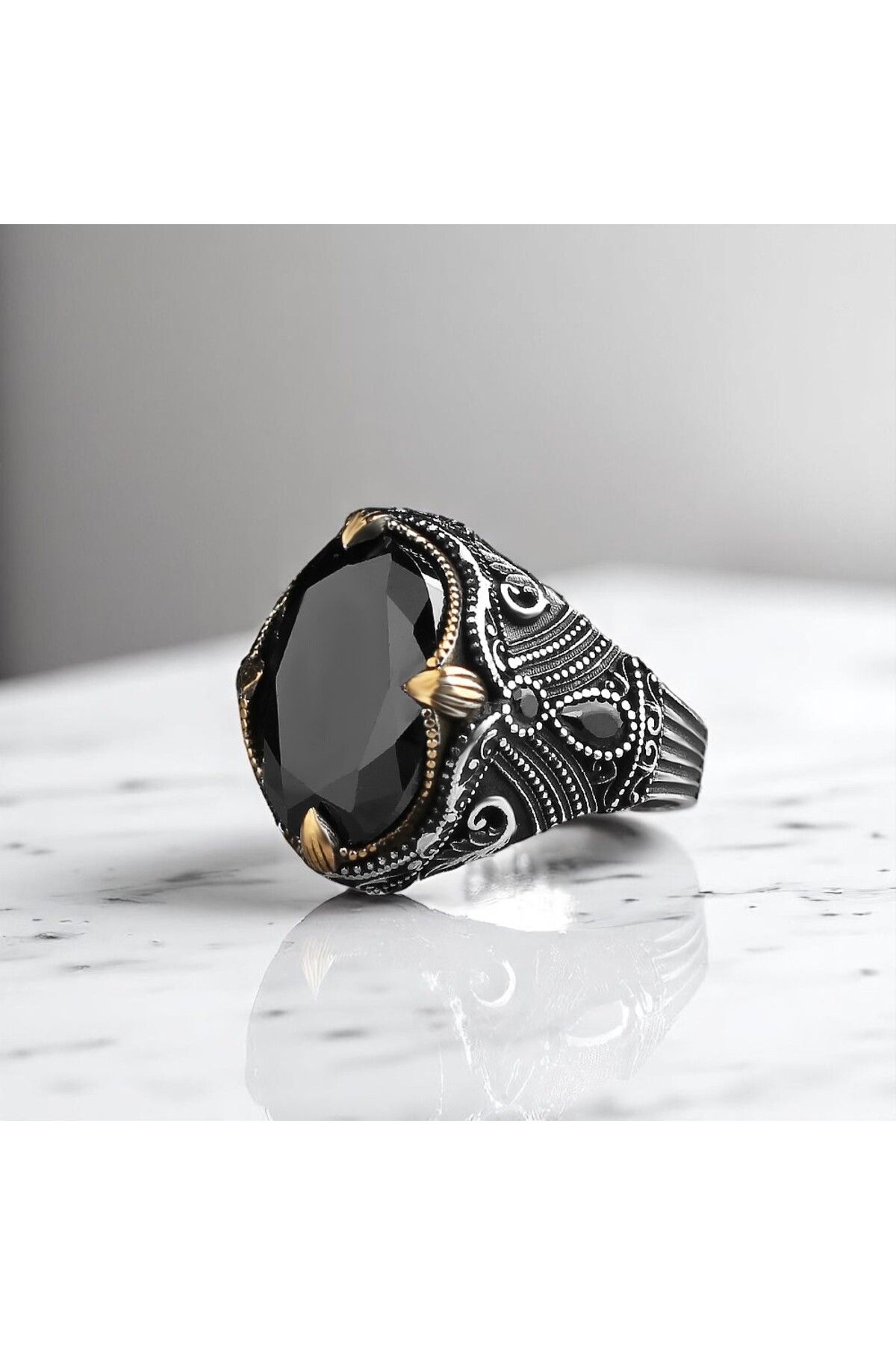Asteria Jewelry Siyah Zirkon Taşlı Gümüş Yüzük