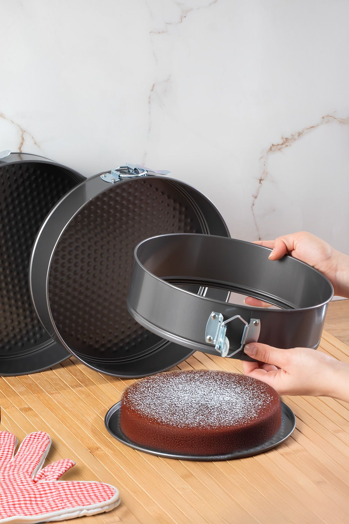 Porsima-912 Set of 3 Fireproof Non-Stick Metal Interlocking Clamp Round Cake Molds 3