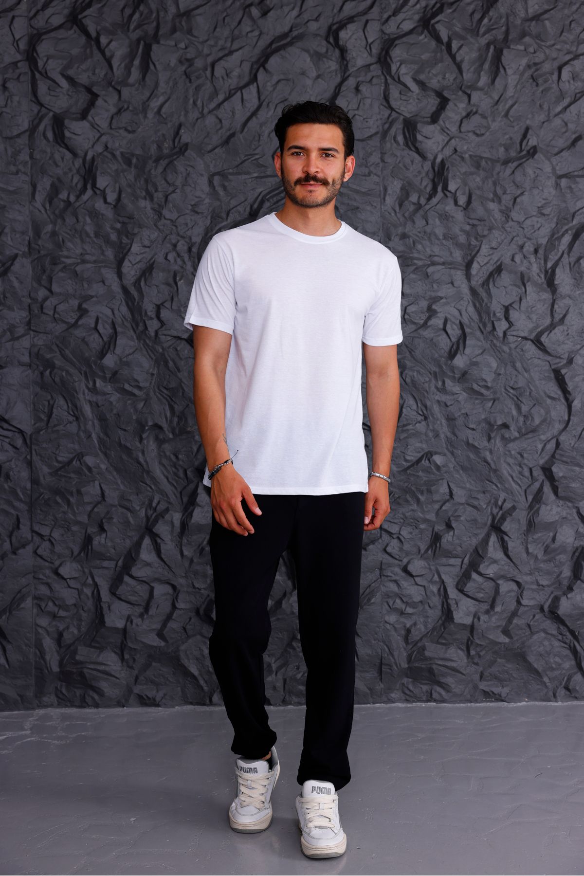 Butik VESTIS CL. Basic T-shirt