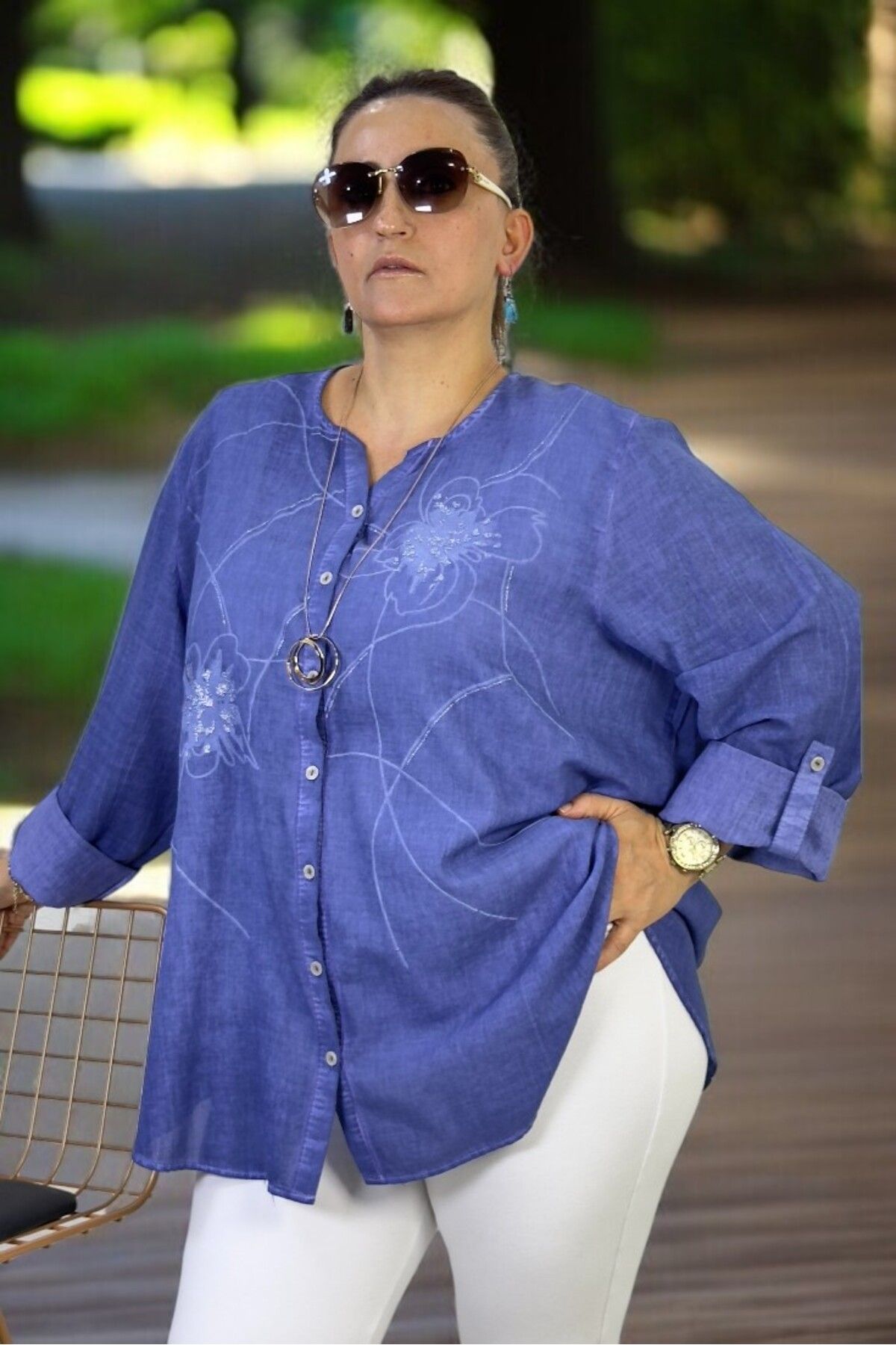 yagmurberen-Front Button Embroidered Flower Pattern Judge Collar Folding Sleeve Flaming Linen Large Size Shirt 3