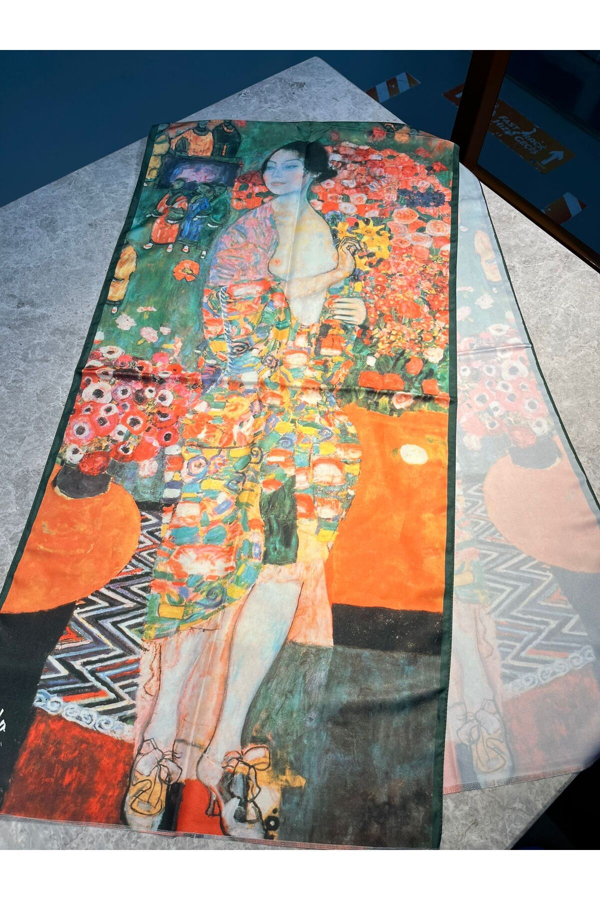 MODA Fular Gustav Klimt Lady with a Fan 175x45