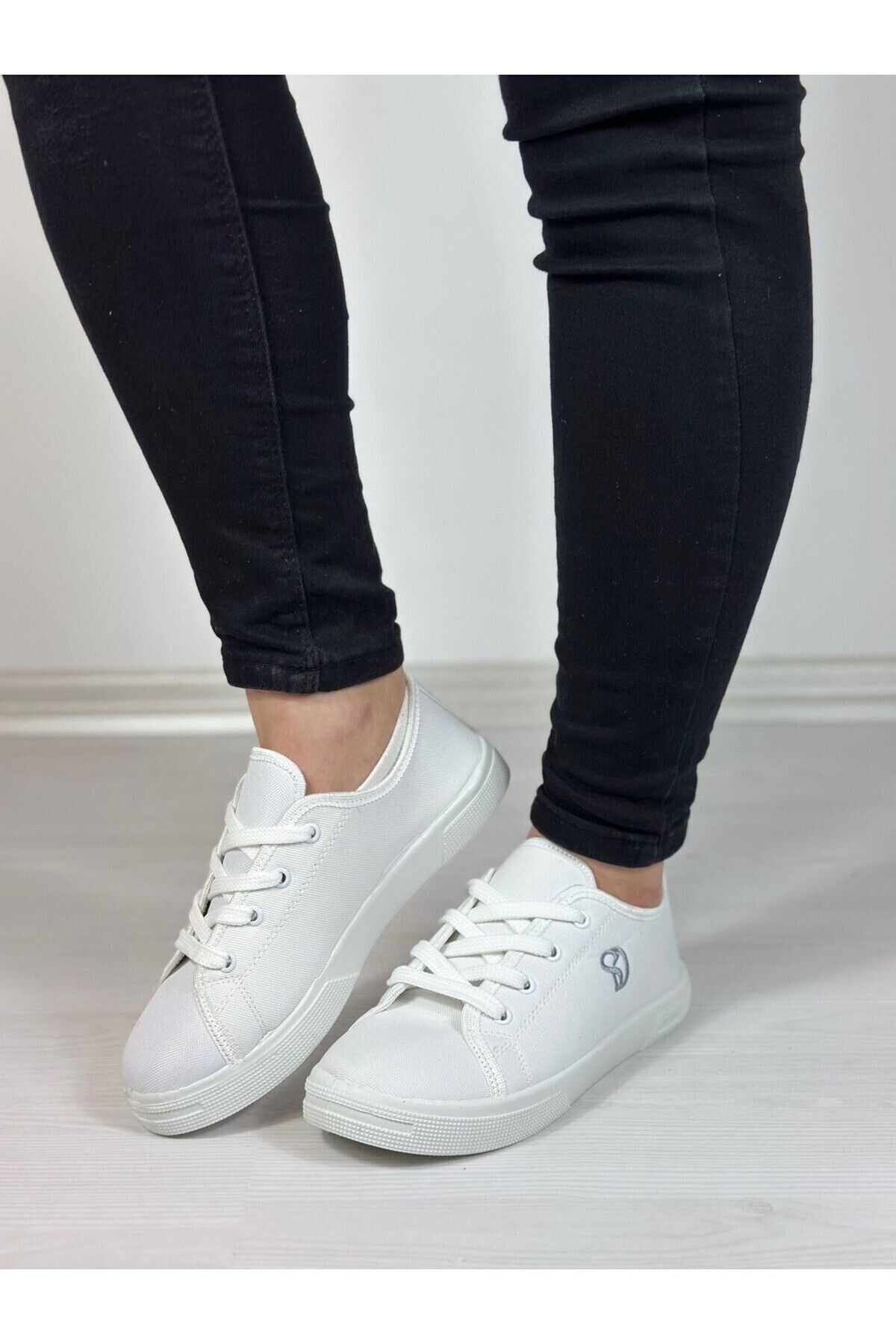 SOLDOY Kadın Beyaz Bağcıklı Rahat Casual Zenne Spor Ayakkabı Sneaker