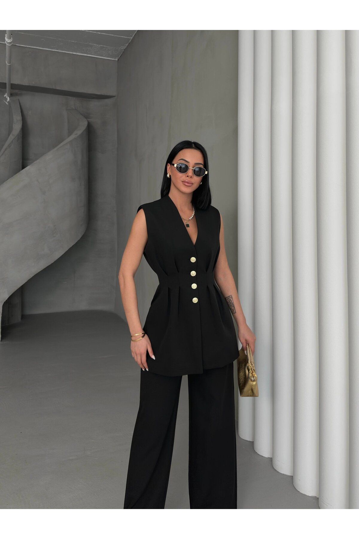 FATOŞ BUTİİK Gold Düğme Pileli Yelek Takım