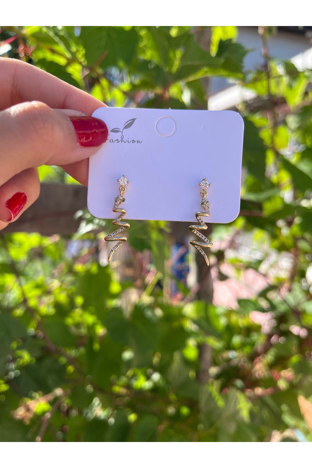 nergis collection Kadın Yılan Figür 14K Spiral Çelik Küpe