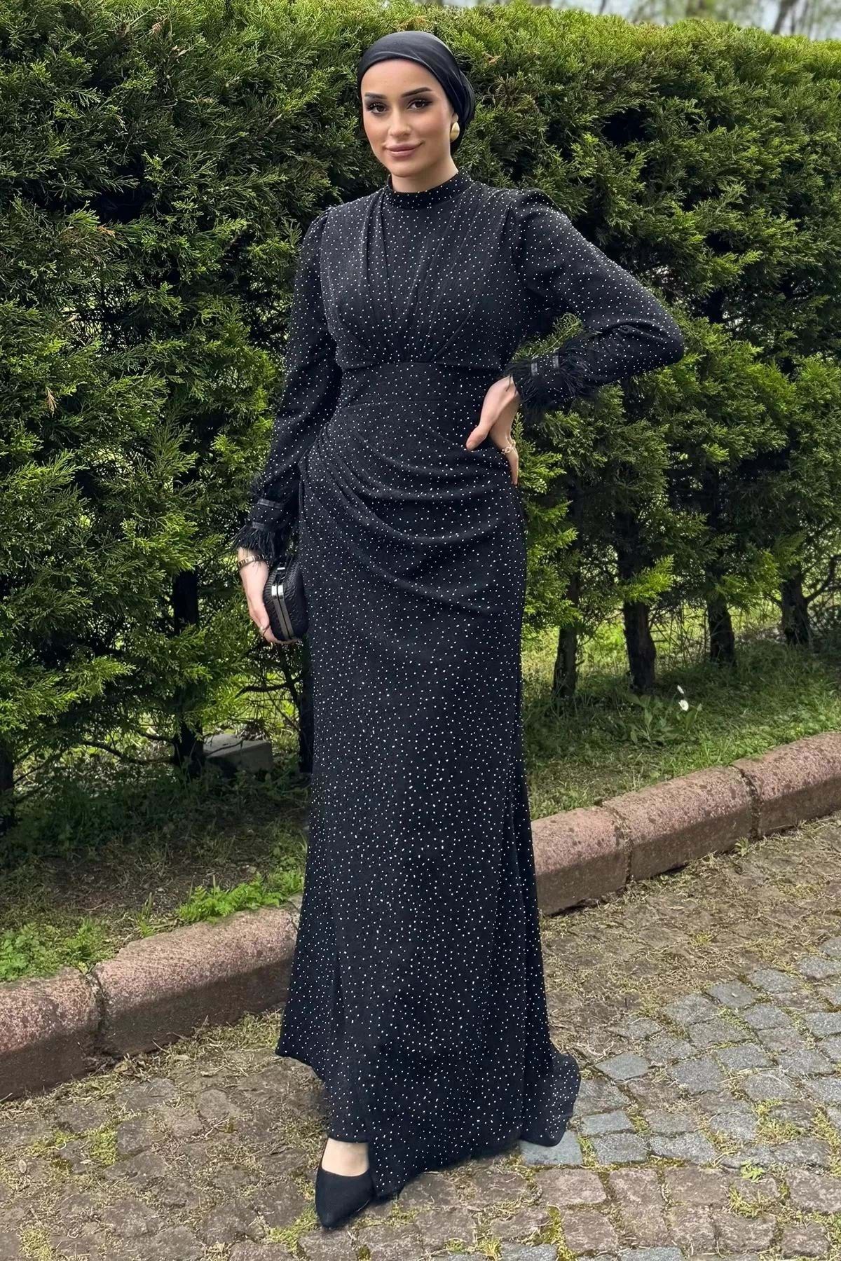 Tane 25Y4696 ELBİSE ABİYE KOMPLE TAŞLI KOLLARI TÜY DETAY LACI
