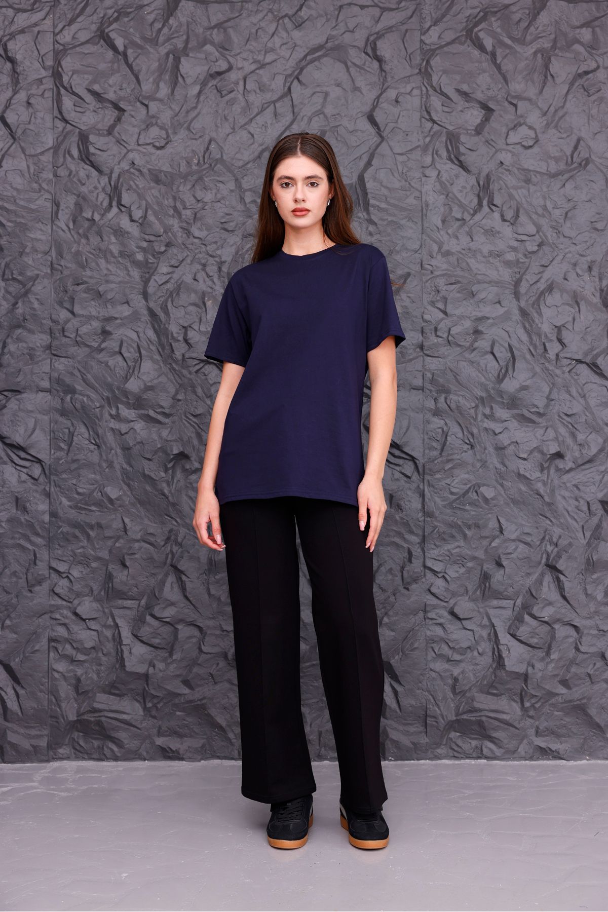Butik VESTIS CL. Basic T-shirt