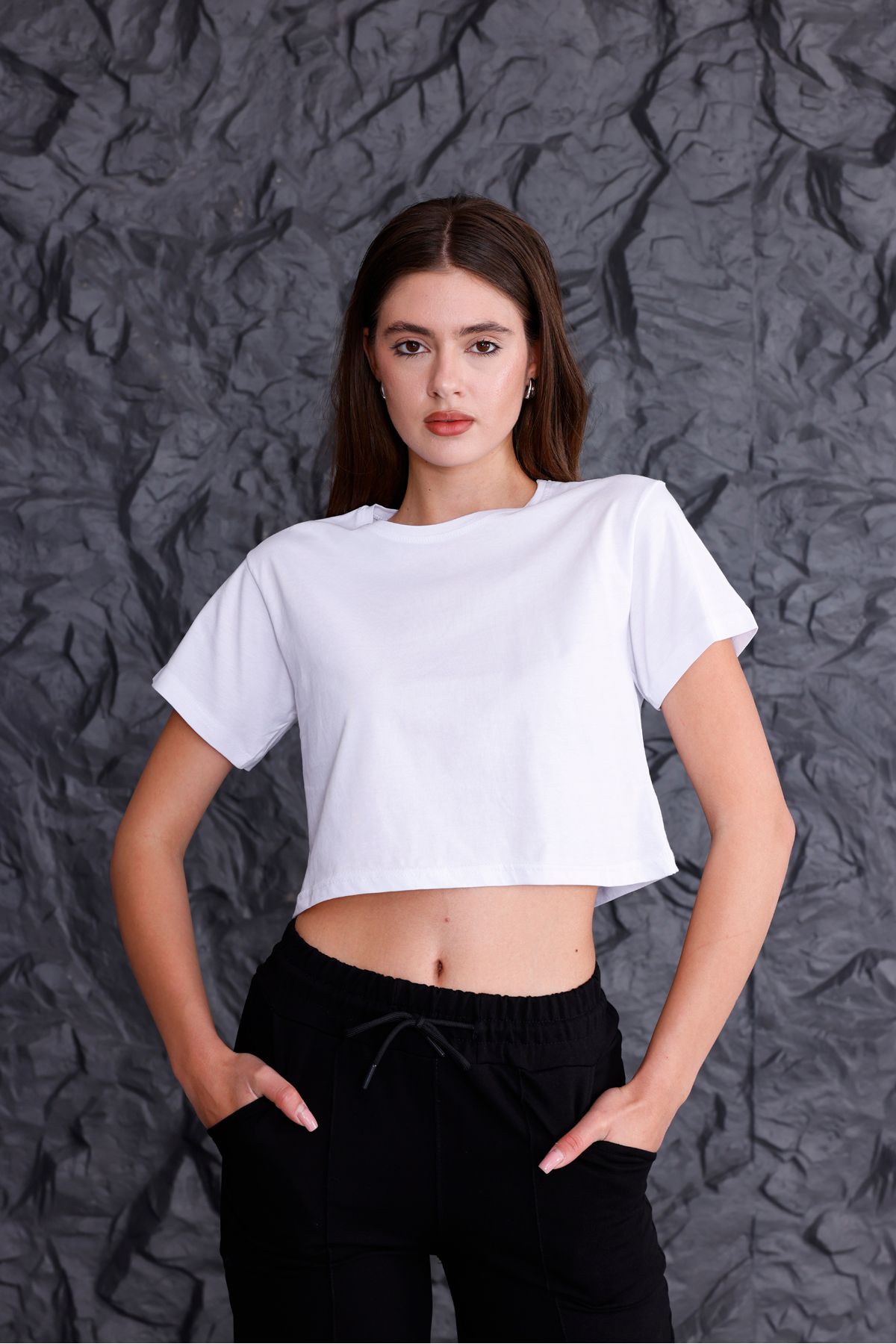 Butik VESTIS CL. Crop T-shirt