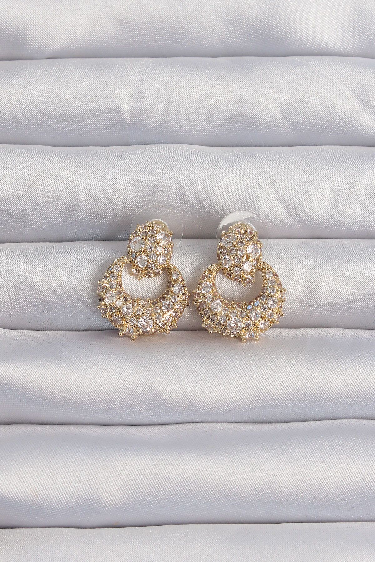 MBB ETİCARET Pirinç Gold Renk Zirkon Taşlı Oval Form Küpe - TJ-BKP9273