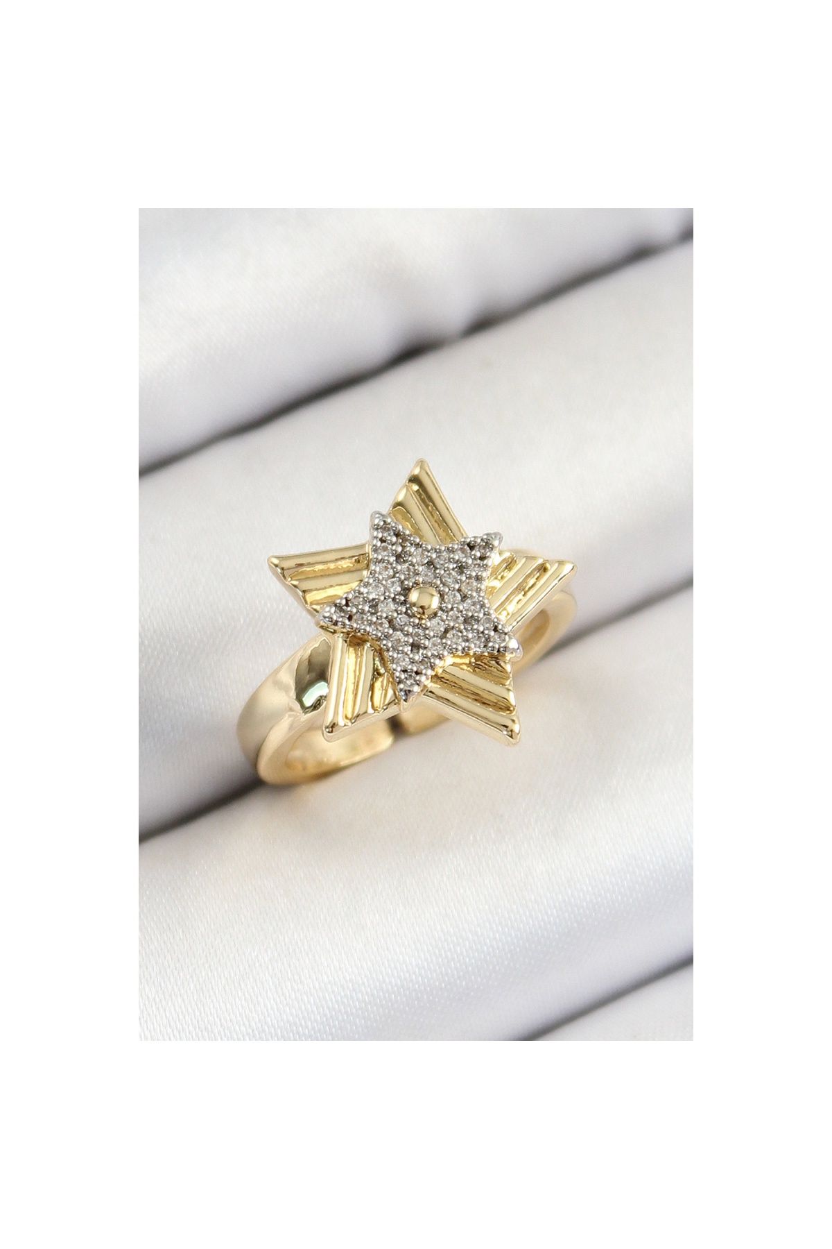 maarketim Pirinç Zirkon Taşlı Yıldız Model Gold Ve Gümüş Renk Kadın Yüzük