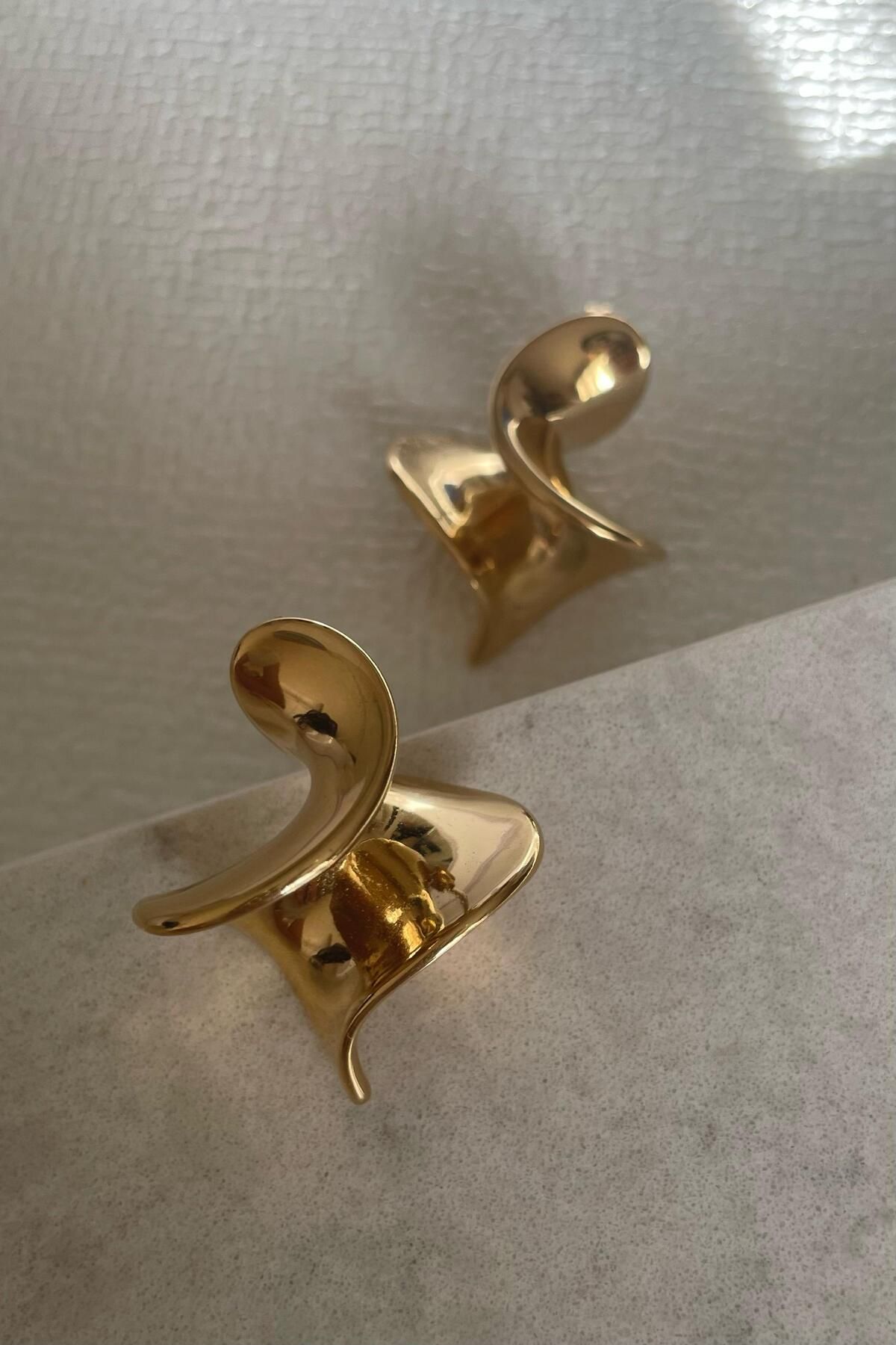 monvee Çelik Spiral Gold Kadın Küpe