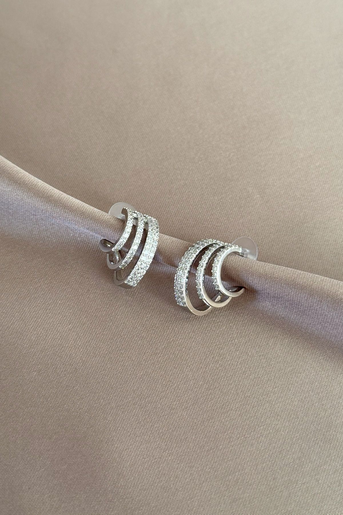 laria jewelry Zirkon Taşlı 3'lü Model Küpe