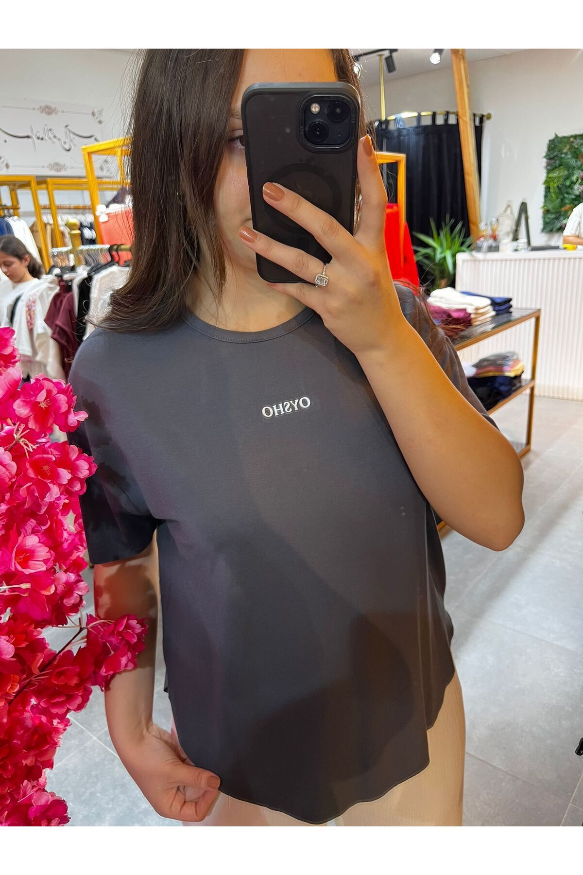 Büşra Fashion Tişört