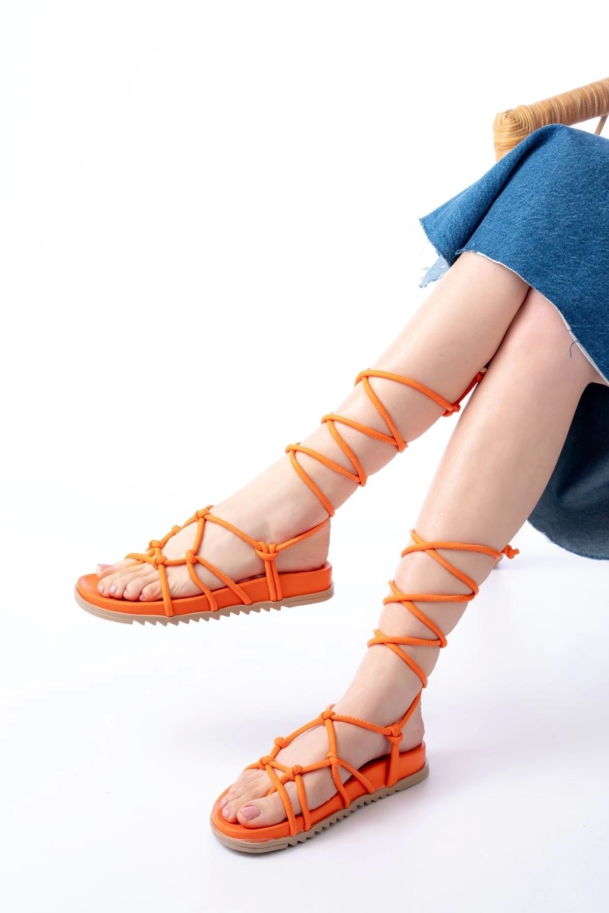 KÖMEN 1001-1001 Orange Bilekten Bağcıklı Kadın Sandalet