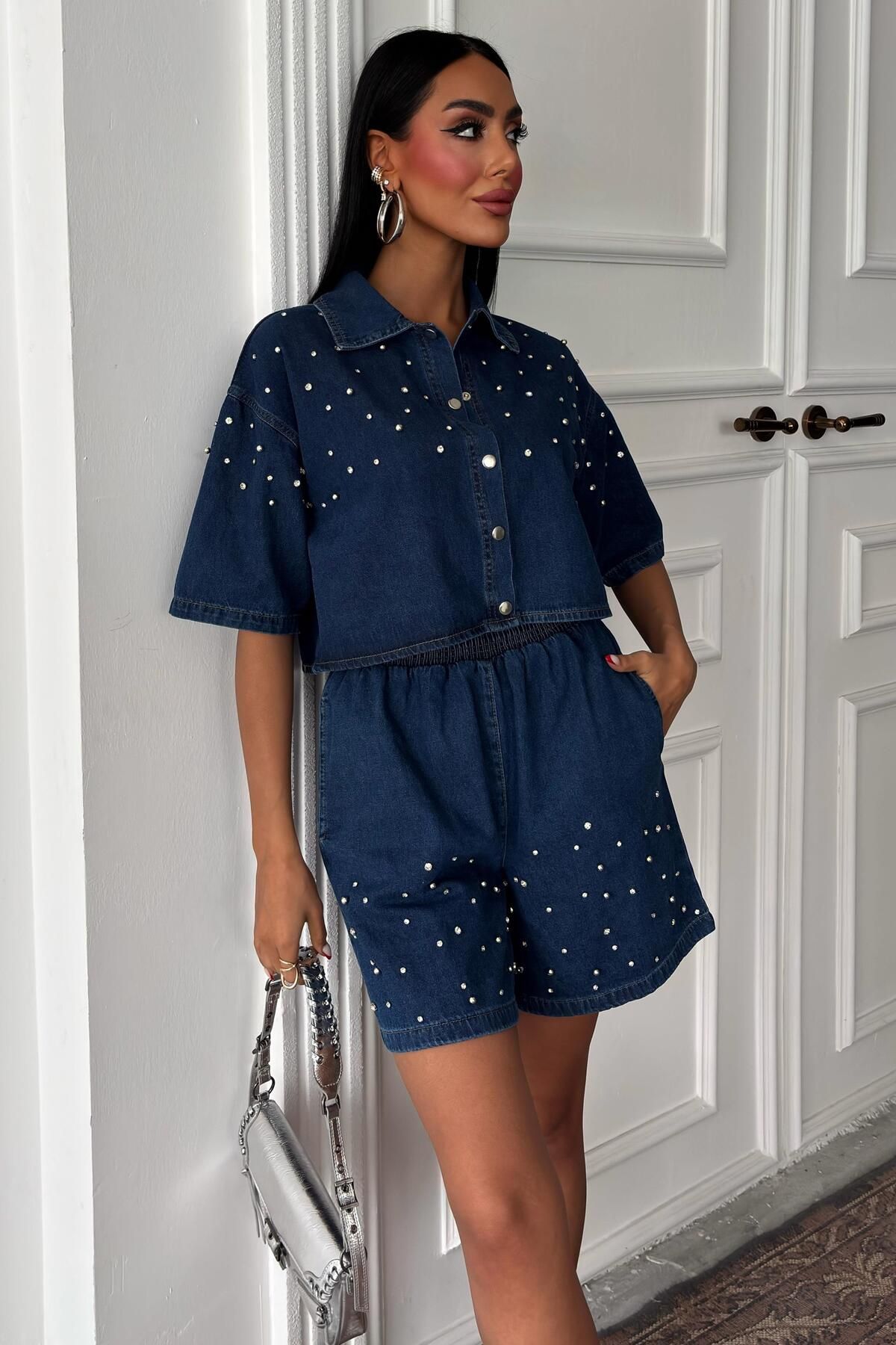 WeShaya Kadın Mavi Denim Taş Detaylı Kısa İkili Takım