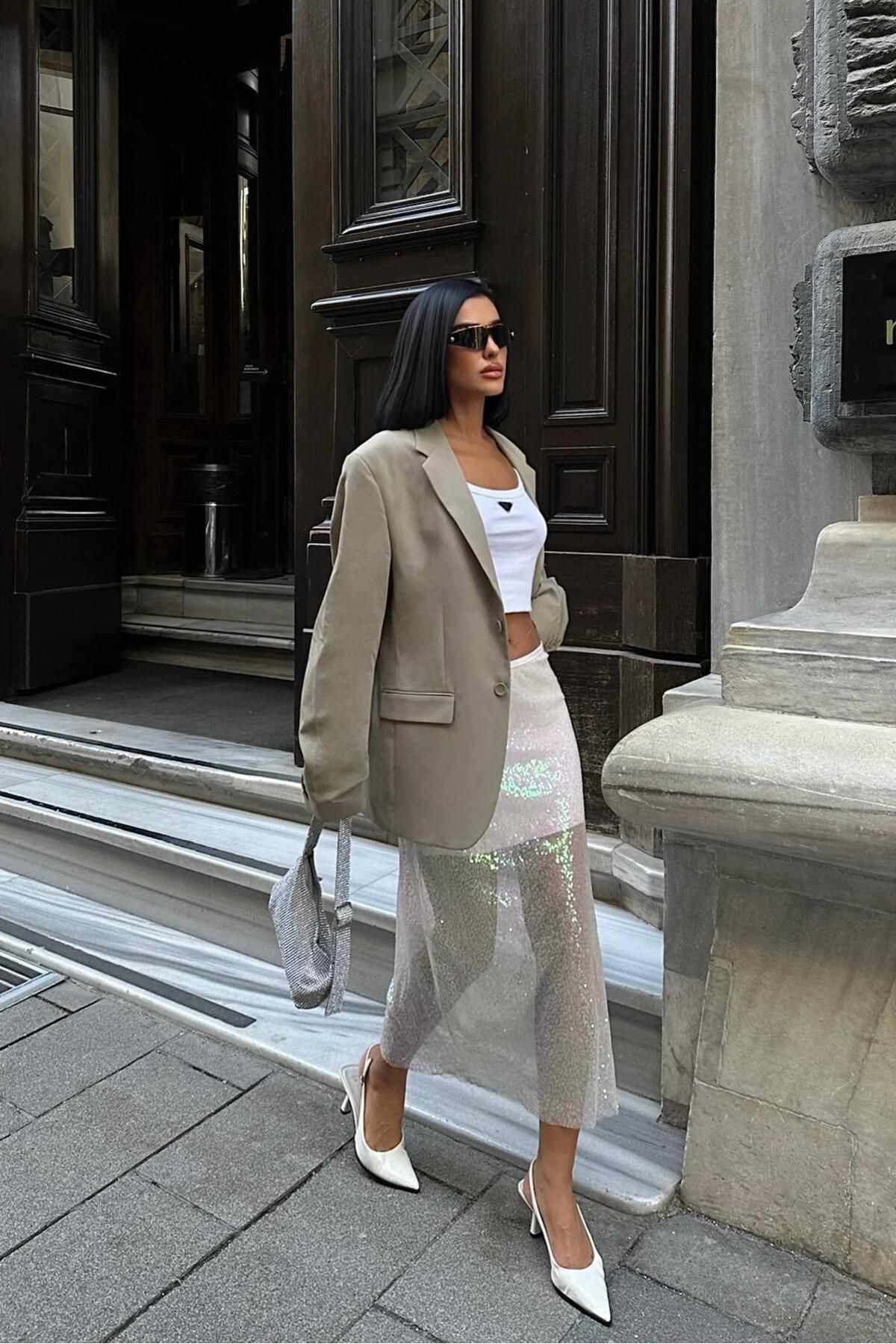 WeShaya Kadın Ekru Parlak Polyester Pulpayet Midi Etek