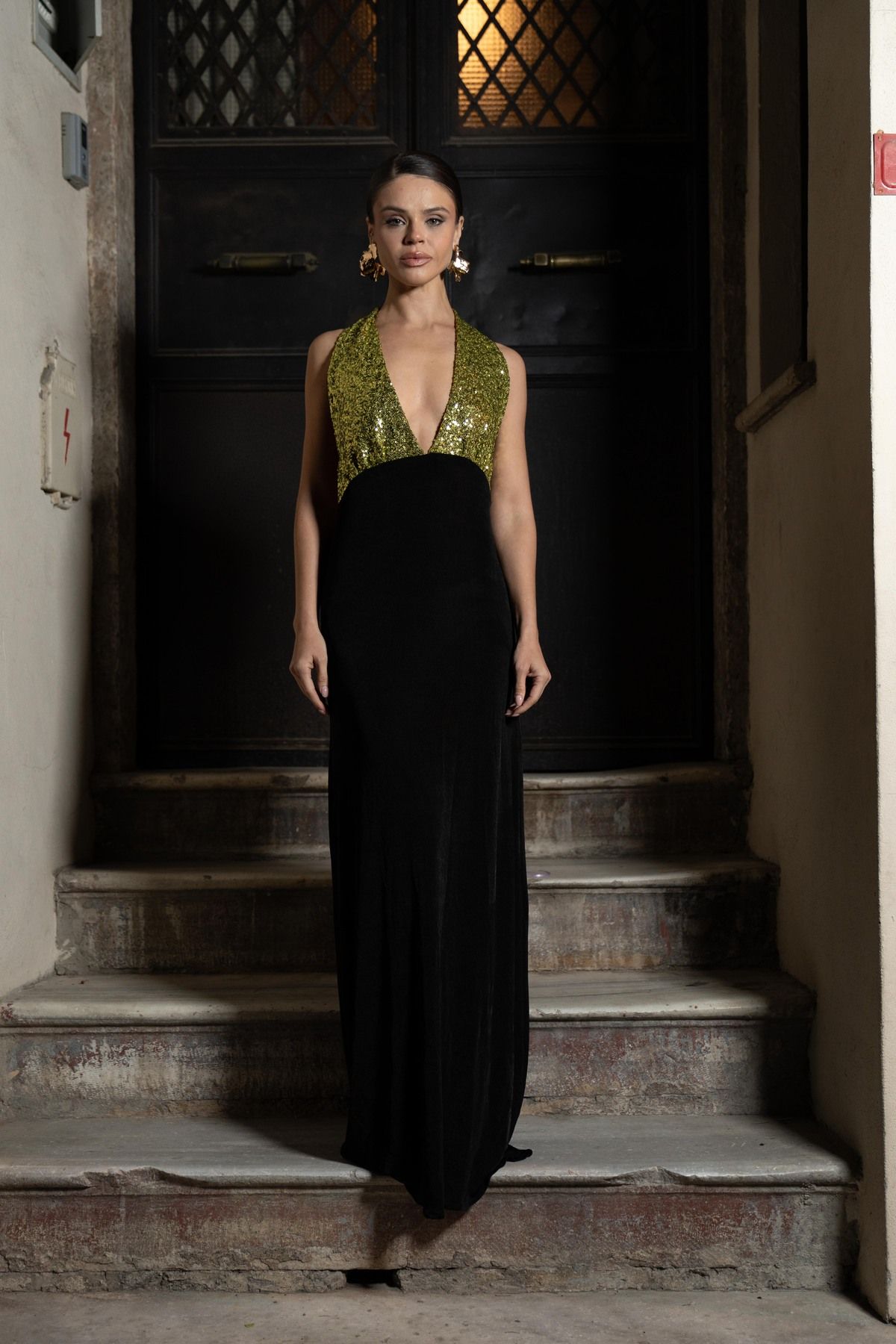 Lasiento Look 6 Nyra Yeşil Payet Uzun Siyah Elbise