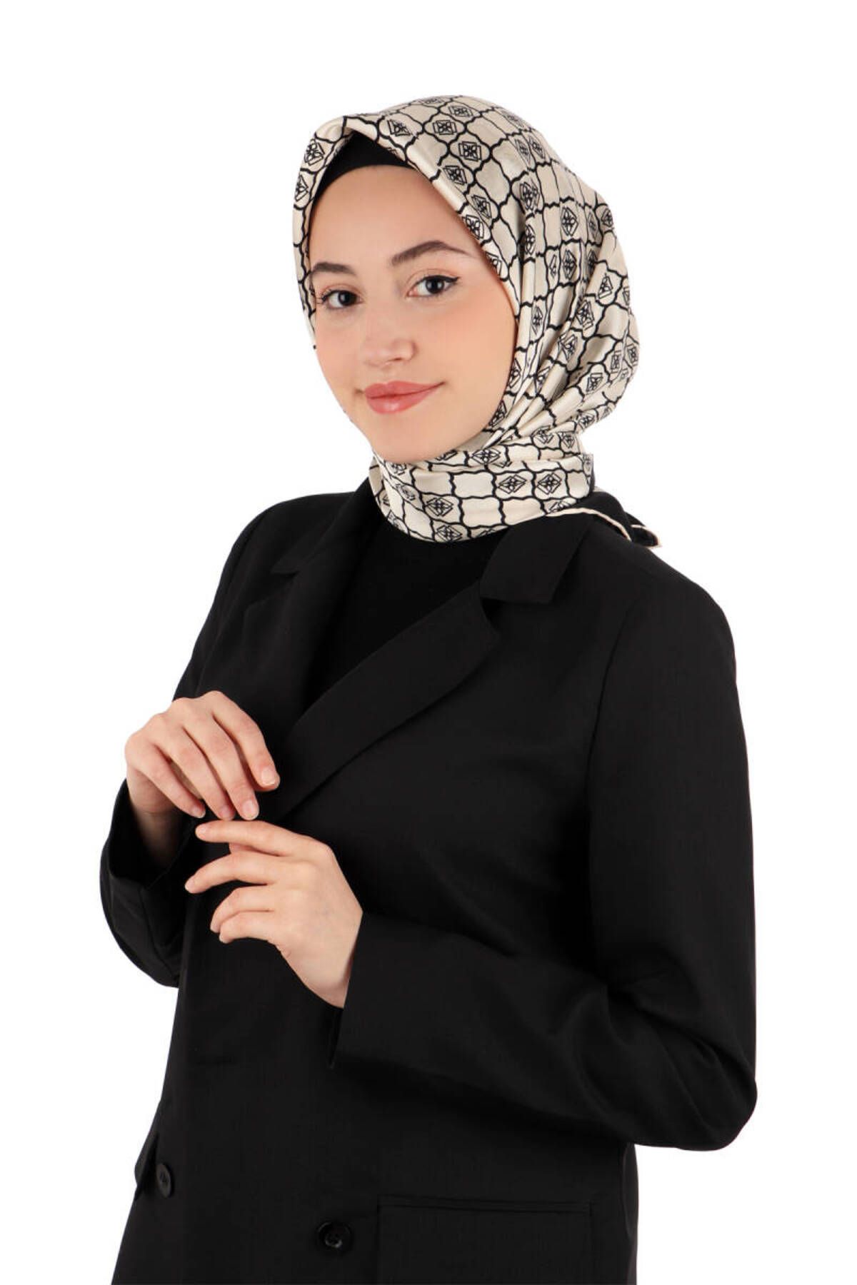 Bursa İpek Krem Monogram İpek Eşarp