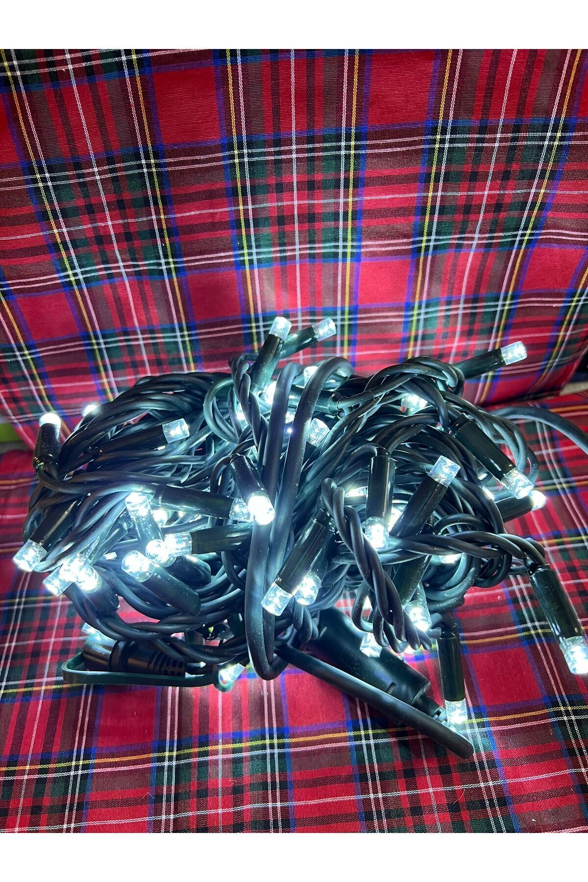 Elioure DIŞ MEKAN FİŞLİ 220V KOYU YEŞİL KABLO 10 METRE SABİT BEYAZ IŞIK EKLENEBİLİR LED YILBAŞI IŞIK ZİNCİRİ