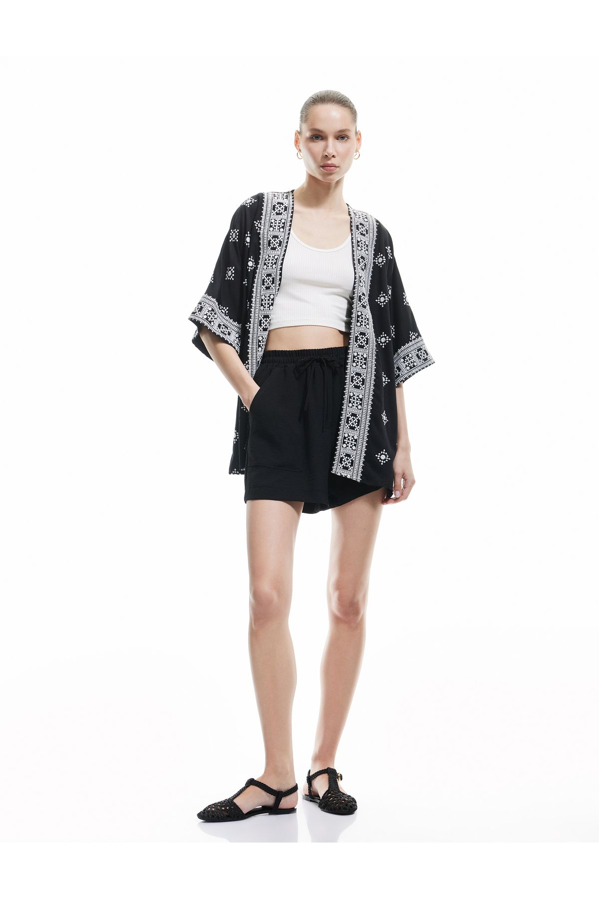 Koton Viskon Yarım Kollu Etnik Kimono