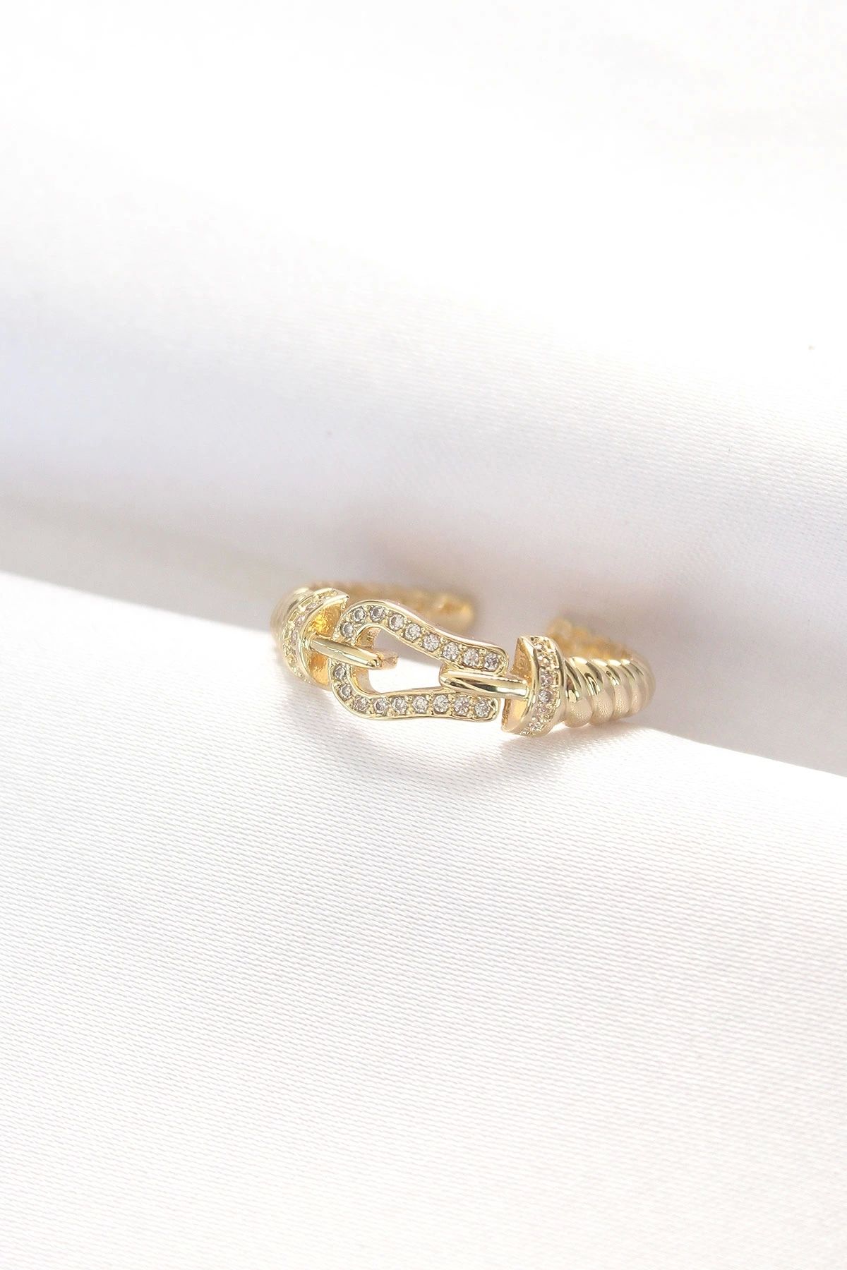 shopwave Kemer Tokası Tasarımlı Gold Renk Zirkon Taşlı Ayarlanabilir Yüzük - TJ-BYK3099