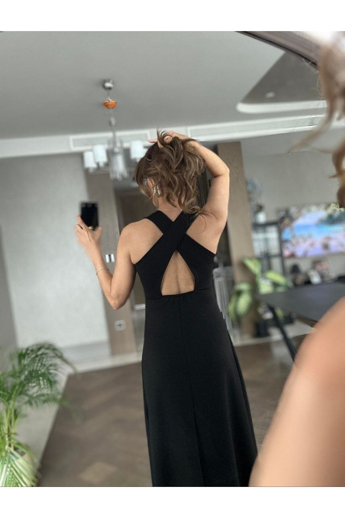 aSSa KADIN BUKETLİ SIRT DETAY YIRTMAÇLI UZUN ELBİSE