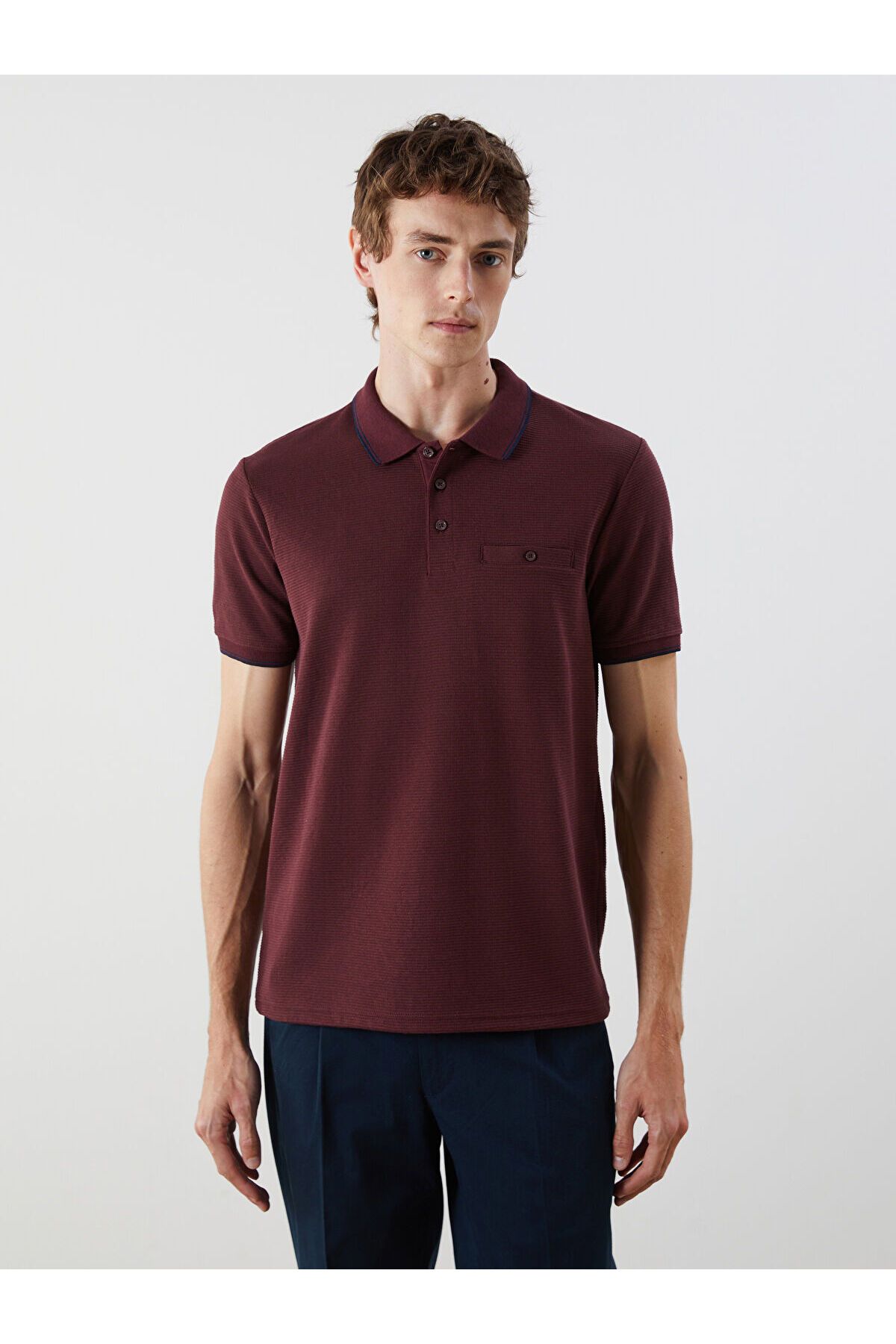 LC Waikiki Polo Yaka Kısa Kollu Erkek Dokulu Tişört