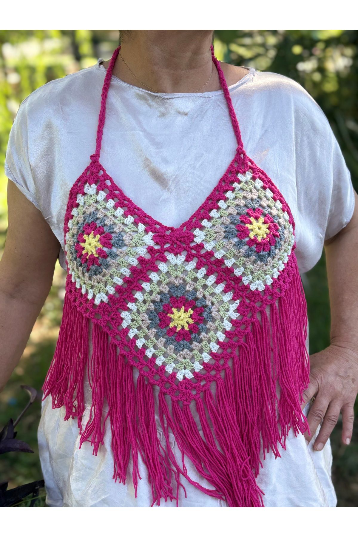 simarikcraft El Örgüsü Püsküllü Renkli Crop Büstiyer – Alize Cotton Gold
