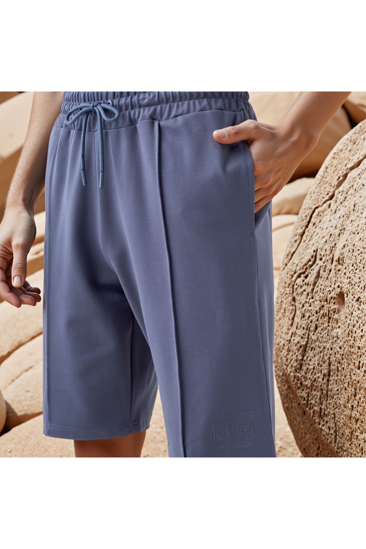 Kappa-Kappa Panelled Shorts with Drawstring Closure and Pockets 4