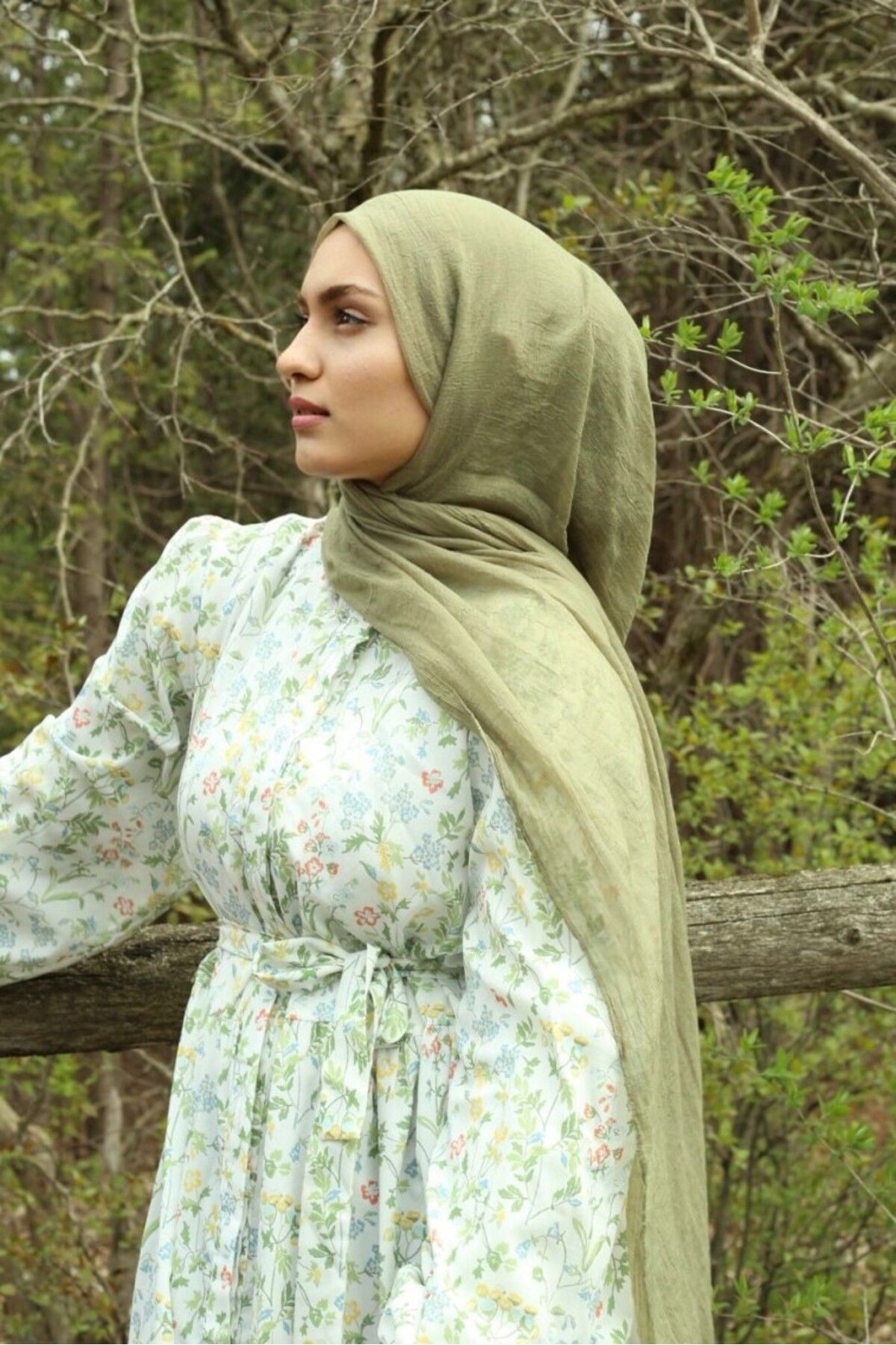 Lorena RELAX ŞAL - HAFİFLİĞİN YENİ TANIMI - SOFT YEŞİL