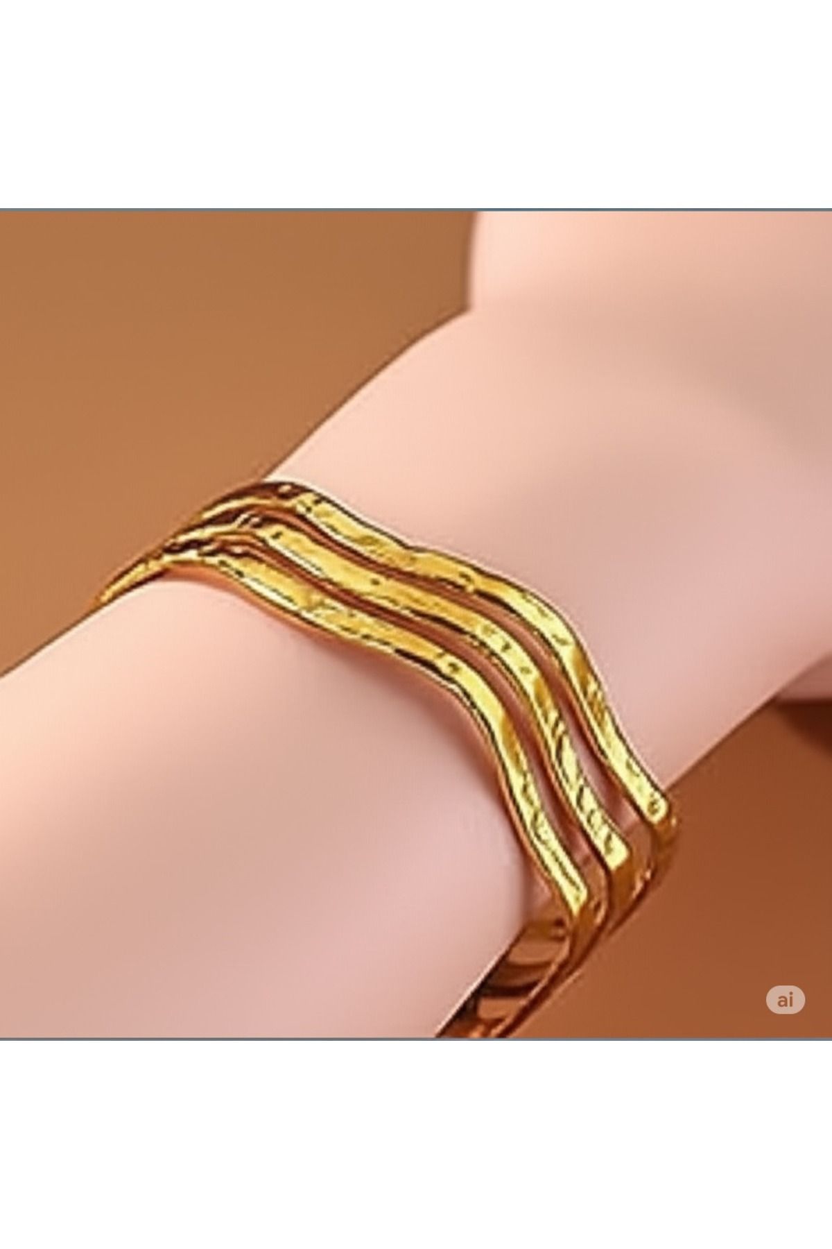 FAMEMUS ACCESSORY Sevgililer Gününe Özel Gold Renkli Modern Tasarım Bileklik