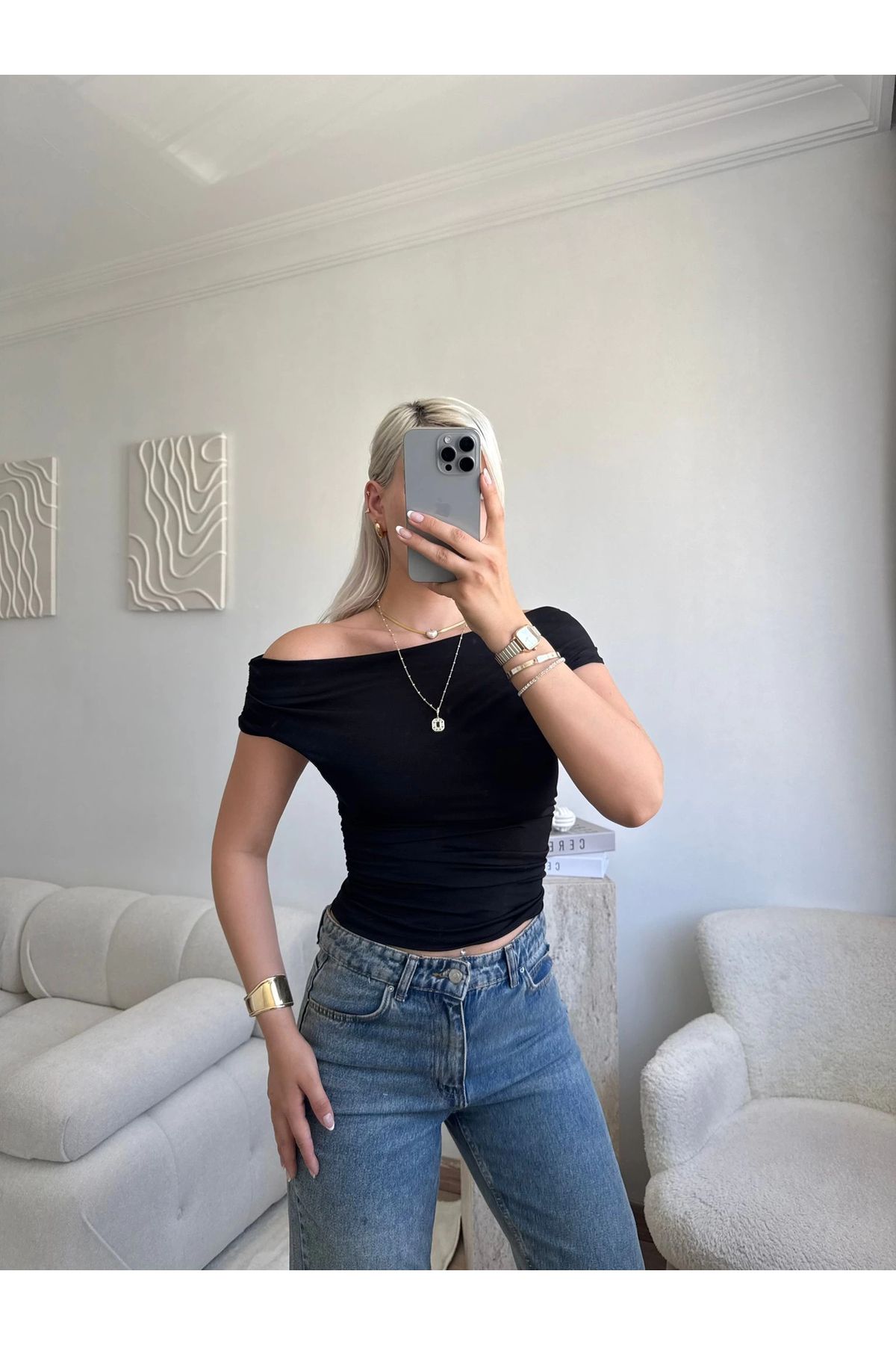 Zora Butik Yan Lastik Kayık Yaka Crop - SİYAH