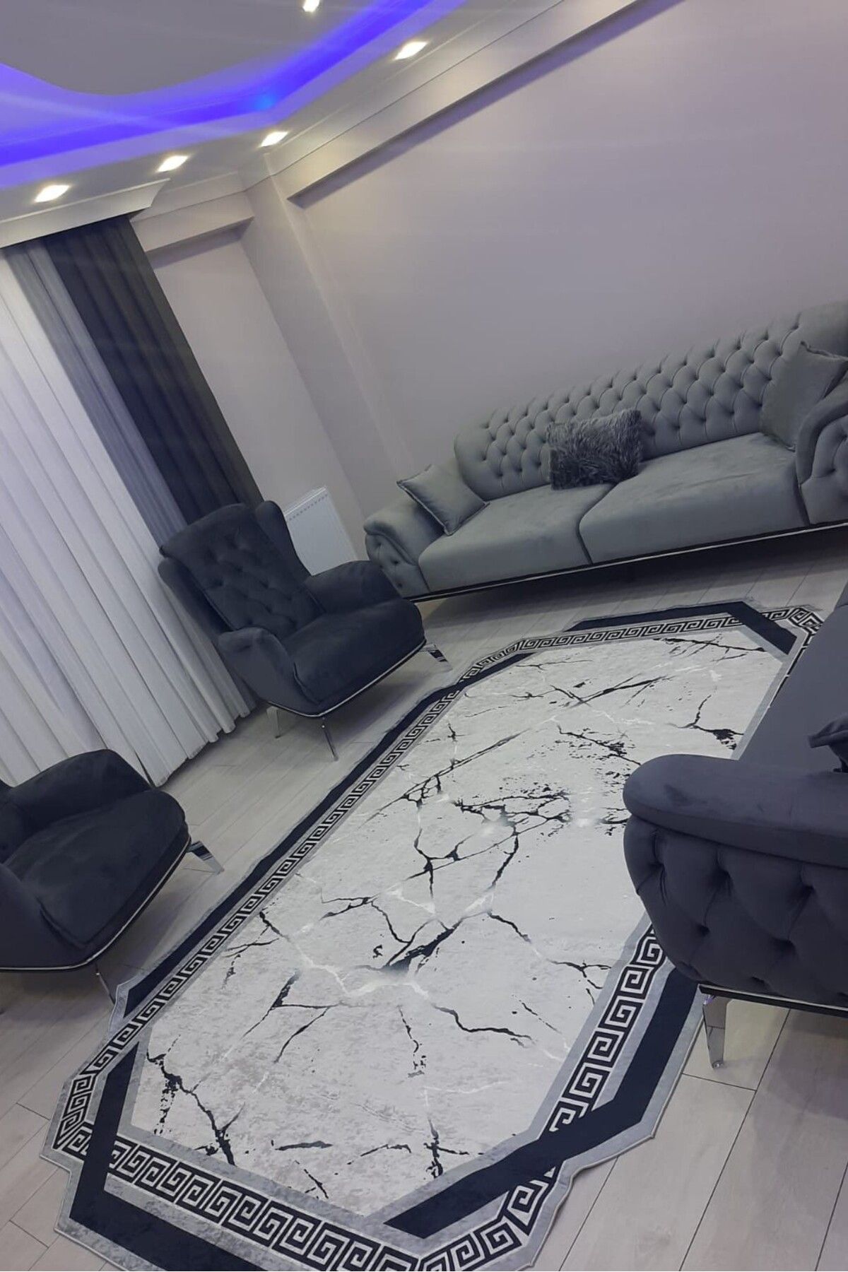 CENTER AVM Lazer Kesim Gri Halı Makinede Yıkanabilir Kaymaz Taban Halı Salon Halısı