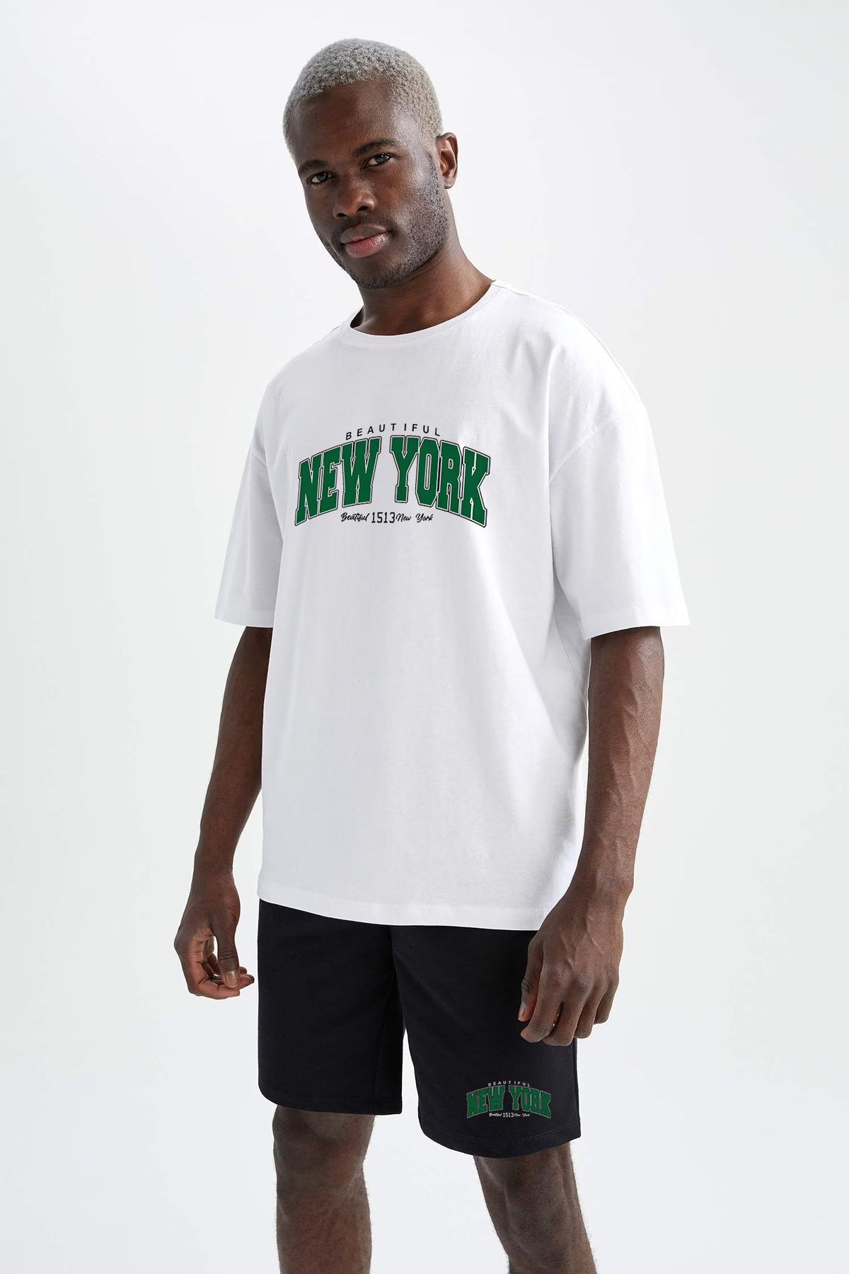 OFFSIDESIGN Erkek Siyah Şort Siyah Beyaz Oversize Tişört Alt Üst Takım New York Baskılı Yazlık Şort Tişört