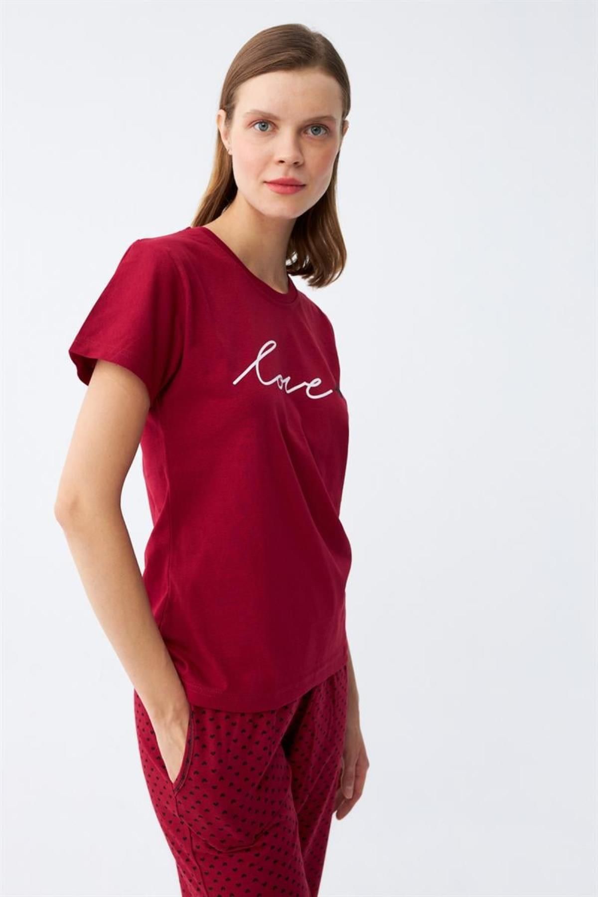 Celira Kadın Bordo Kalp Desenli Kapri Pijama Takımı